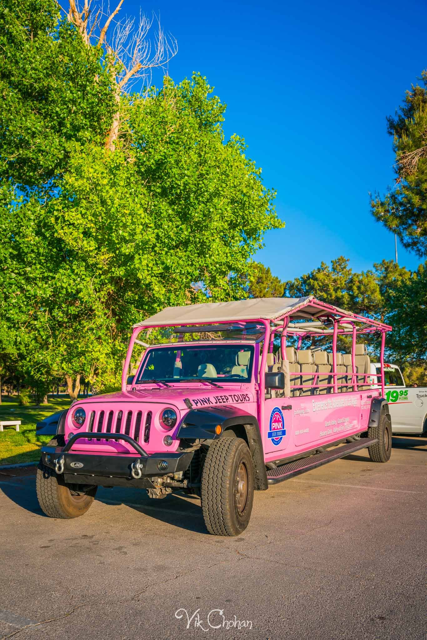 2024-04-29-Pink-Jeep-Tours-Hospitality-Event-at-Sunset-Park-Vik-Chohan-Photography-Photo-Booth-Social-Media-VCP-239.jpg
