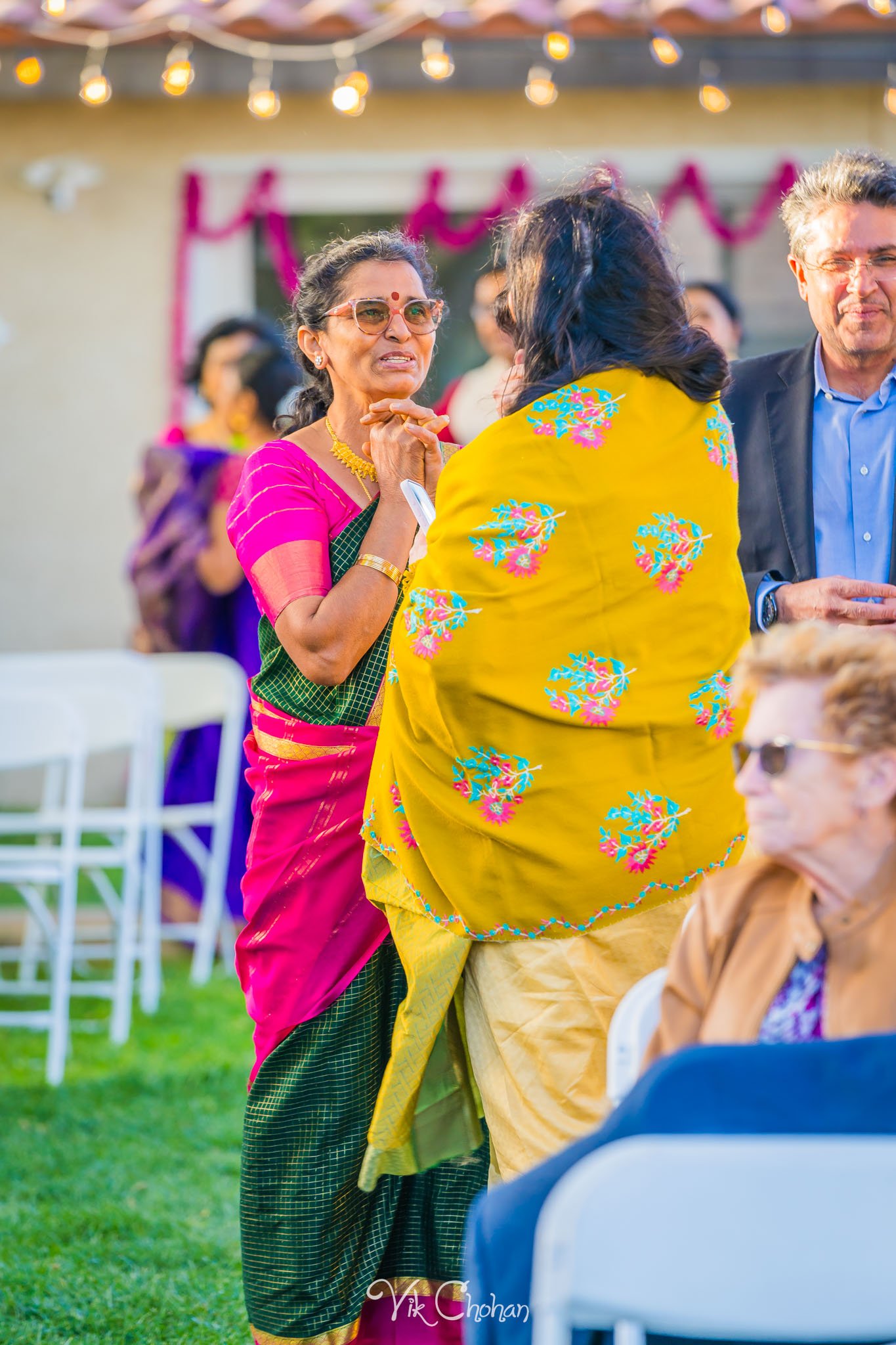 2024-04-04-Subhasree-and-Ravi-South-Indian-Wedding-Celebration-Vik-Chohan-Photography-Photo-Booth-Social-Media-VCP-031.jpg