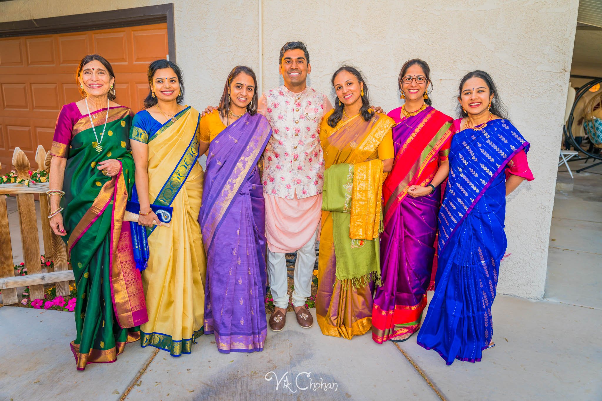 2024-04-04-Subhasree-and-Ravi-South-Indian-Wedding-Celebration-Vik-Chohan-Photography-Photo-Booth-Social-Media-VCP-075.jpg