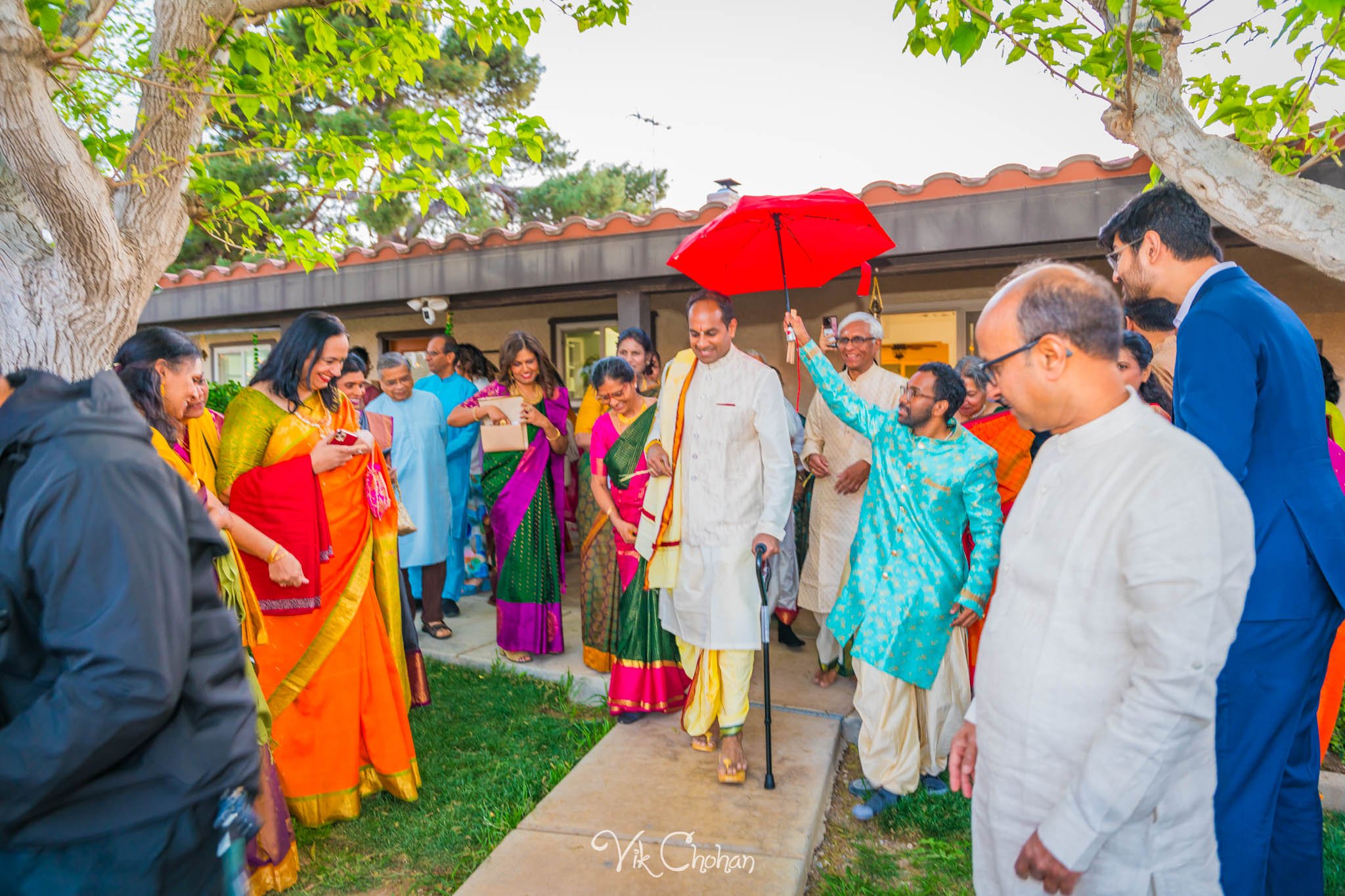 2024-04-04-Subhasree-and-Ravi-South-Indian-Wedding-Celebration-Vik-Chohan-Photography-Photo-Booth-Social-Media-VCP-081.jpg