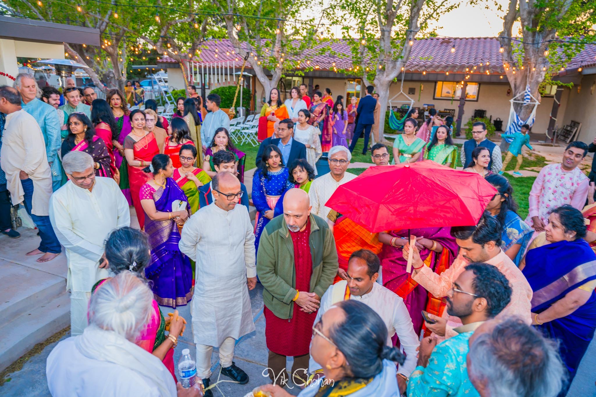 2024-04-04-Subhasree-and-Ravi-South-Indian-Wedding-Celebration-Vik-Chohan-Photography-Photo-Booth-Social-Media-VCP-085.jpg