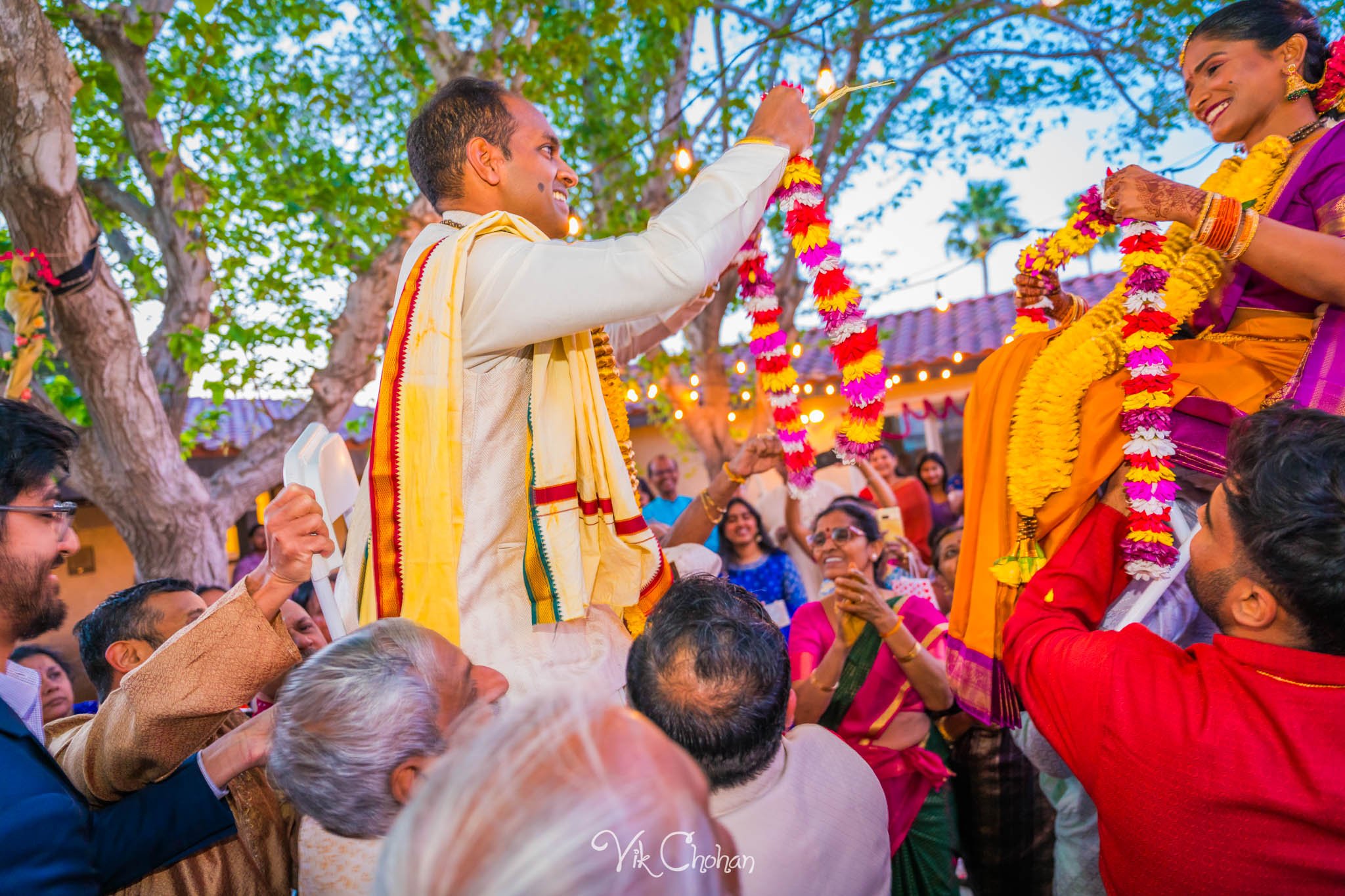 2024-04-04-Subhasree-and-Ravi-South-Indian-Wedding-Celebration-Vik-Chohan-Photography-Photo-Booth-Social-Media-VCP-091.jpg