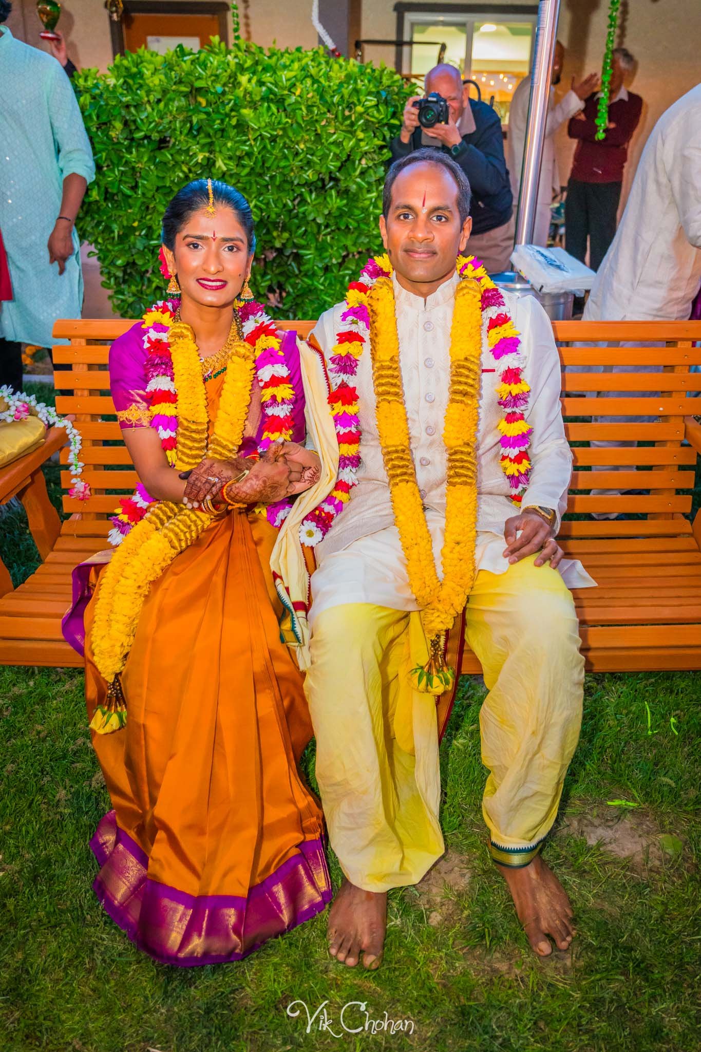 2024-04-04-Subhasree-and-Ravi-South-Indian-Wedding-Celebration-Vik-Chohan-Photography-Photo-Booth-Social-Media-VCP-096.jpg