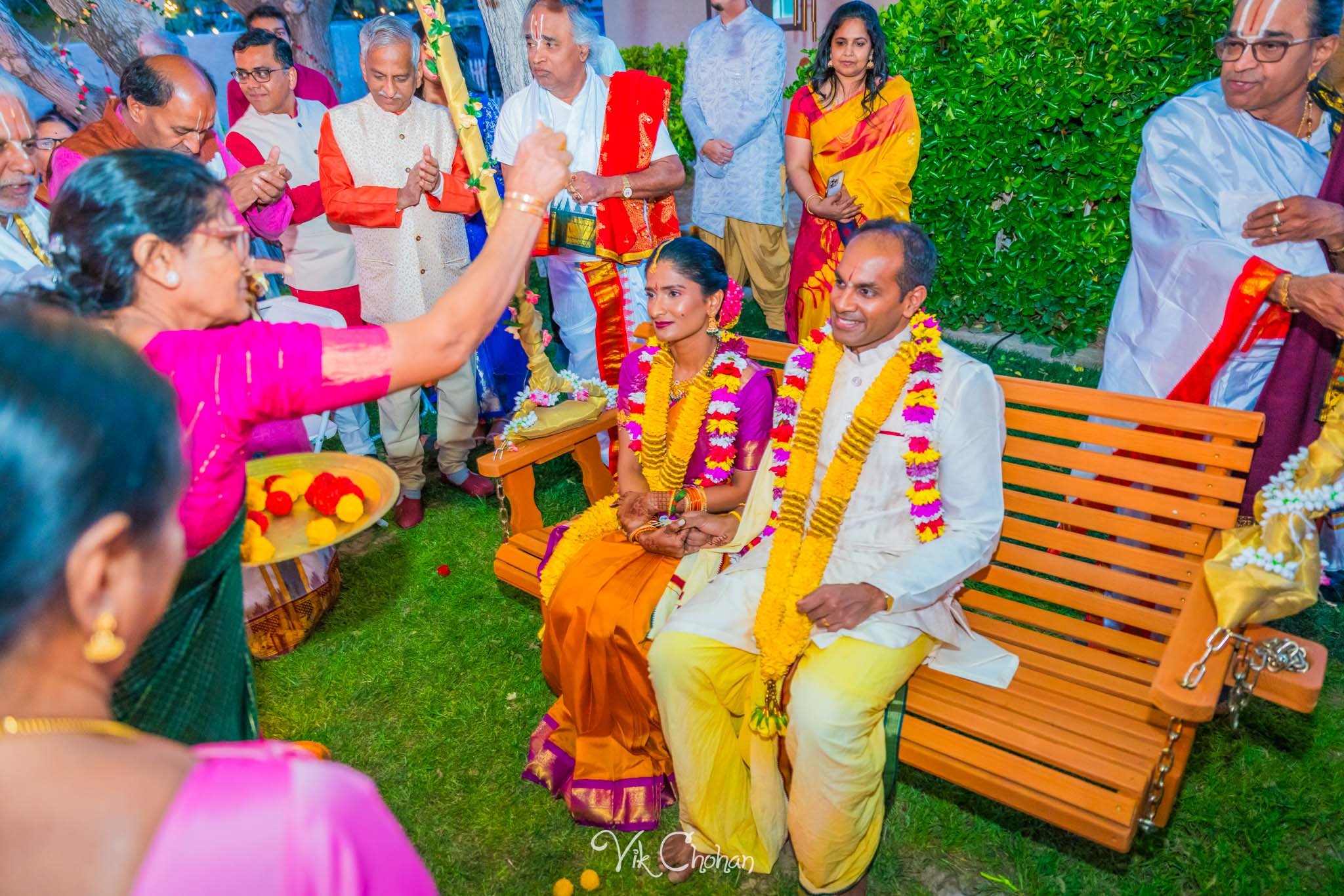 2024-04-04-Subhasree-and-Ravi-South-Indian-Wedding-Celebration-Vik-Chohan-Photography-Photo-Booth-Social-Media-VCP-102.jpg