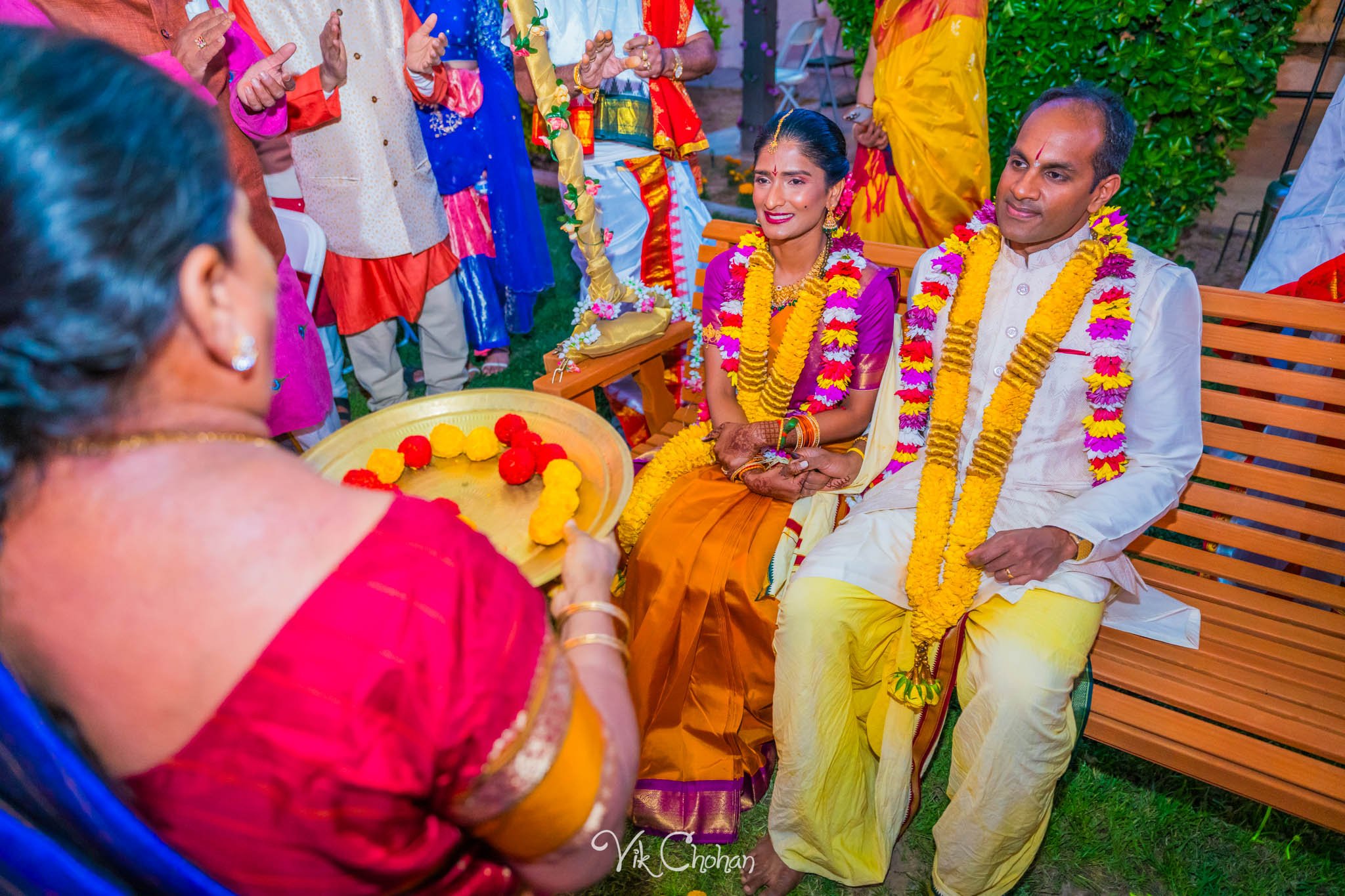 2024-04-04-Subhasree-and-Ravi-South-Indian-Wedding-Celebration-Vik-Chohan-Photography-Photo-Booth-Social-Media-VCP-103.jpg