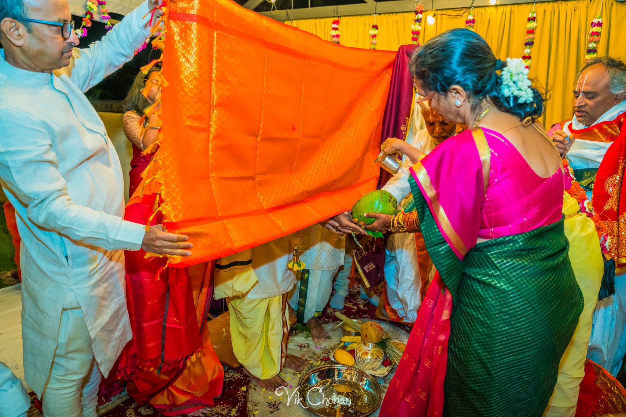 2024-04-04-Subhasree-and-Ravi-South-Indian-Wedding-Celebration-Vik-Chohan-Photography-Photo-Booth-Social-Media-VCP-217.jpg