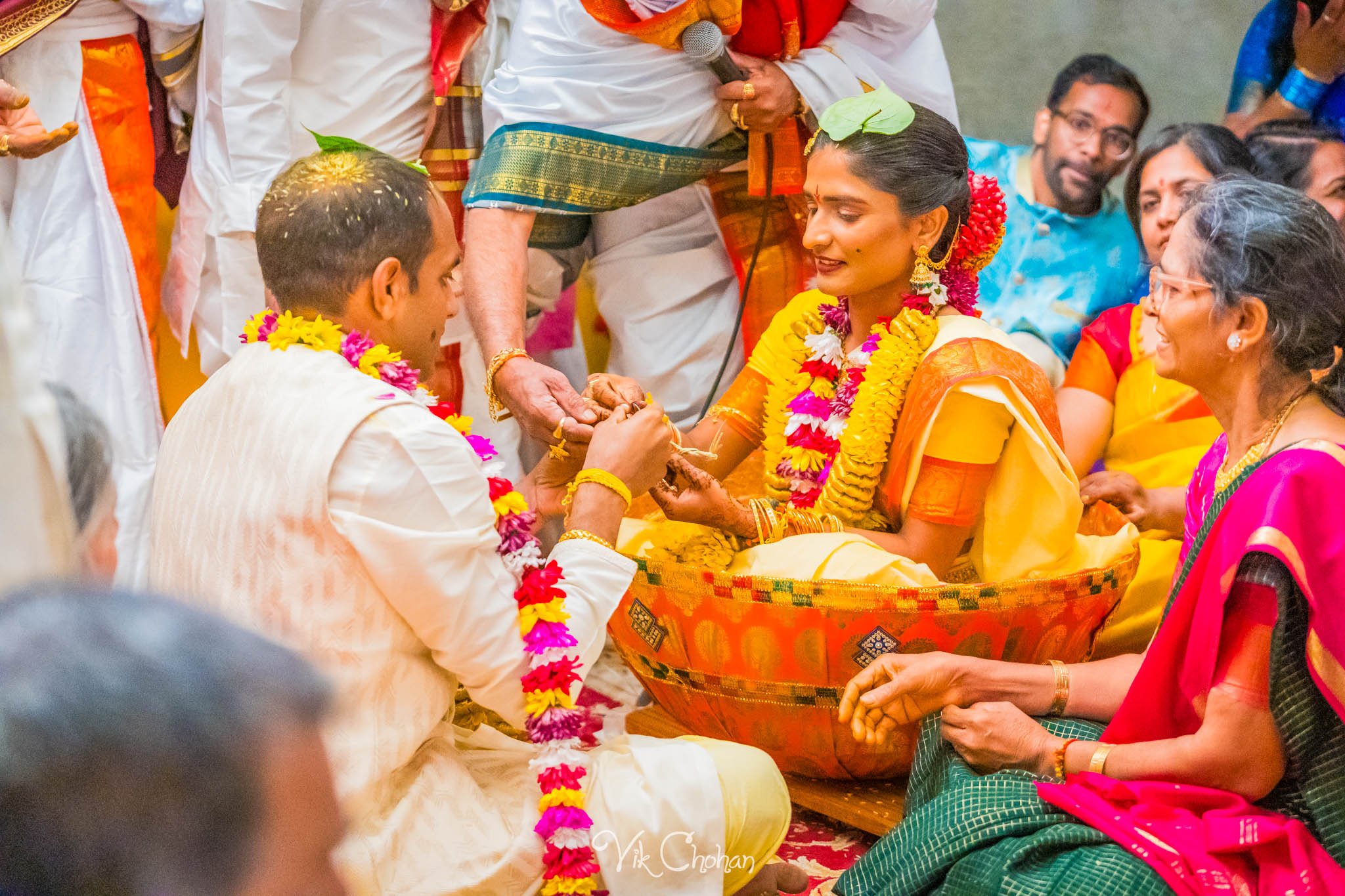 2024-04-04-Subhasree-and-Ravi-South-Indian-Wedding-Celebration-Vik-Chohan-Photography-Photo-Booth-Social-Media-VCP-242.jpg