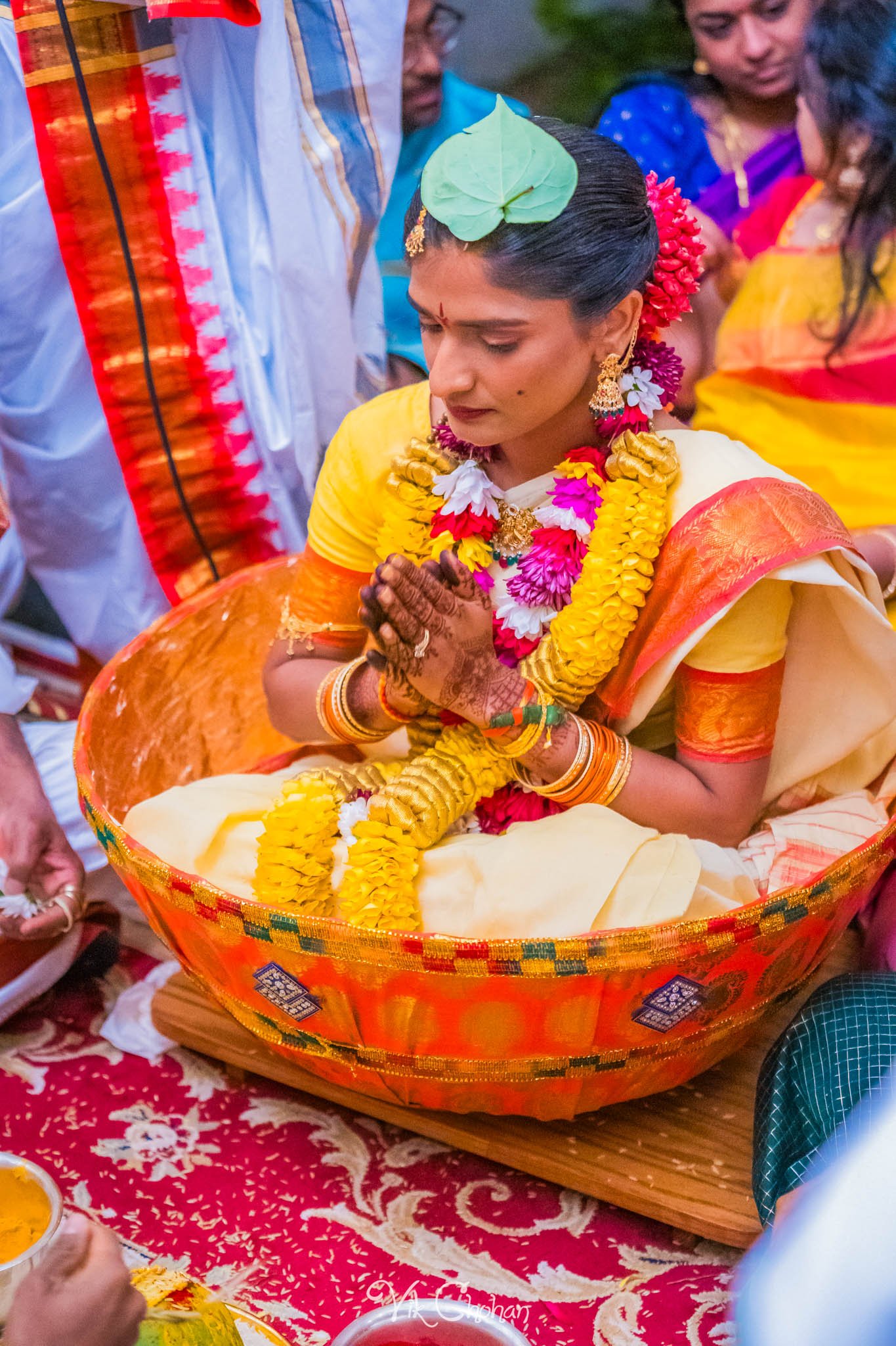 2024-04-04-Subhasree-and-Ravi-South-Indian-Wedding-Celebration-Vik-Chohan-Photography-Photo-Booth-Social-Media-VCP-246.jpg