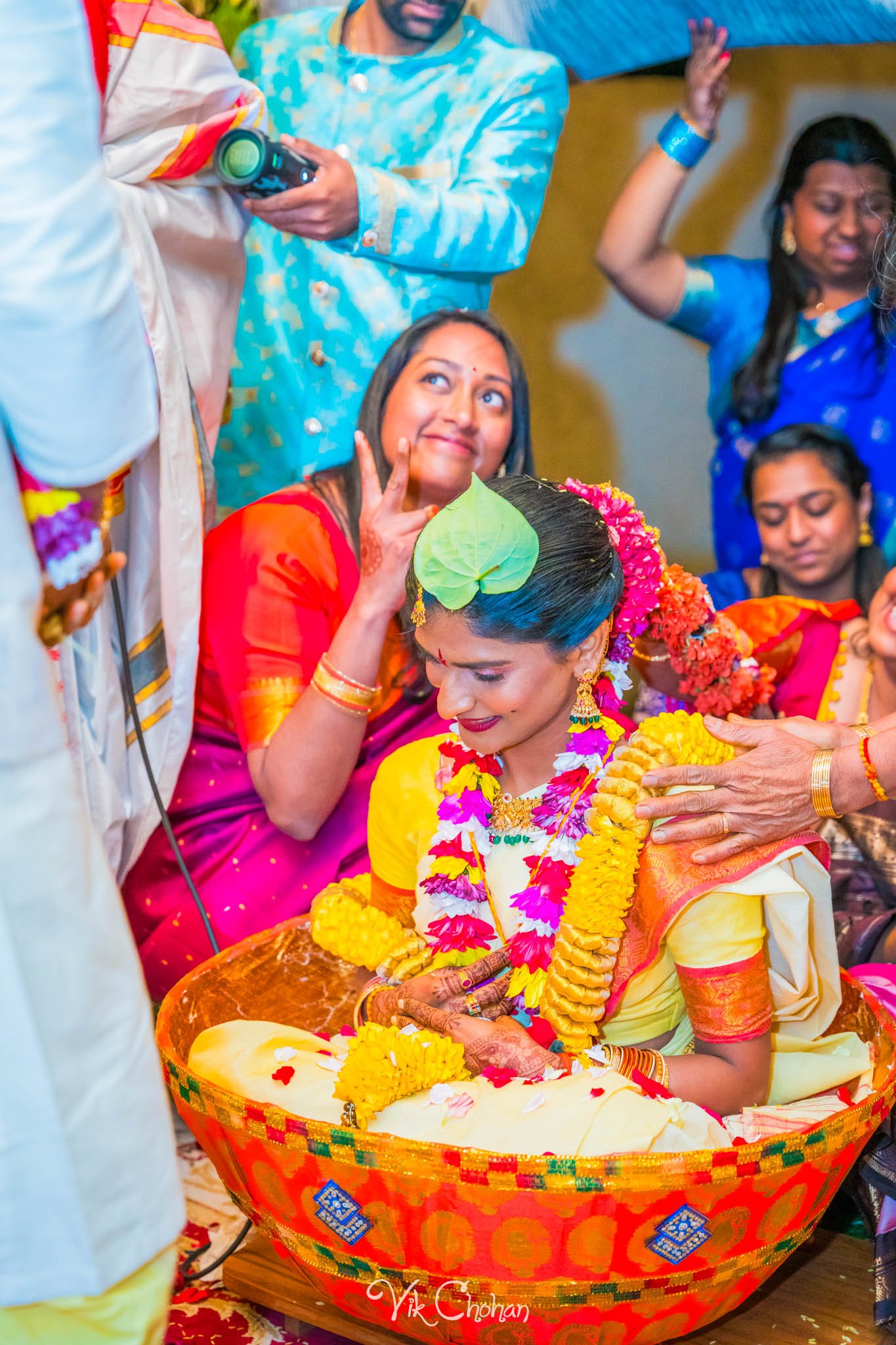 2024-04-04-Subhasree-and-Ravi-South-Indian-Wedding-Celebration-Vik-Chohan-Photography-Photo-Booth-Social-Media-VCP-266.jpg