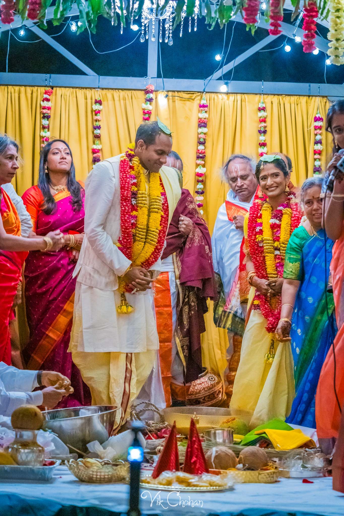 2024-04-04-Subhasree-and-Ravi-South-Indian-Wedding-Celebration-Vik-Chohan-Photography-Photo-Booth-Social-Media-VCP-279.jpg