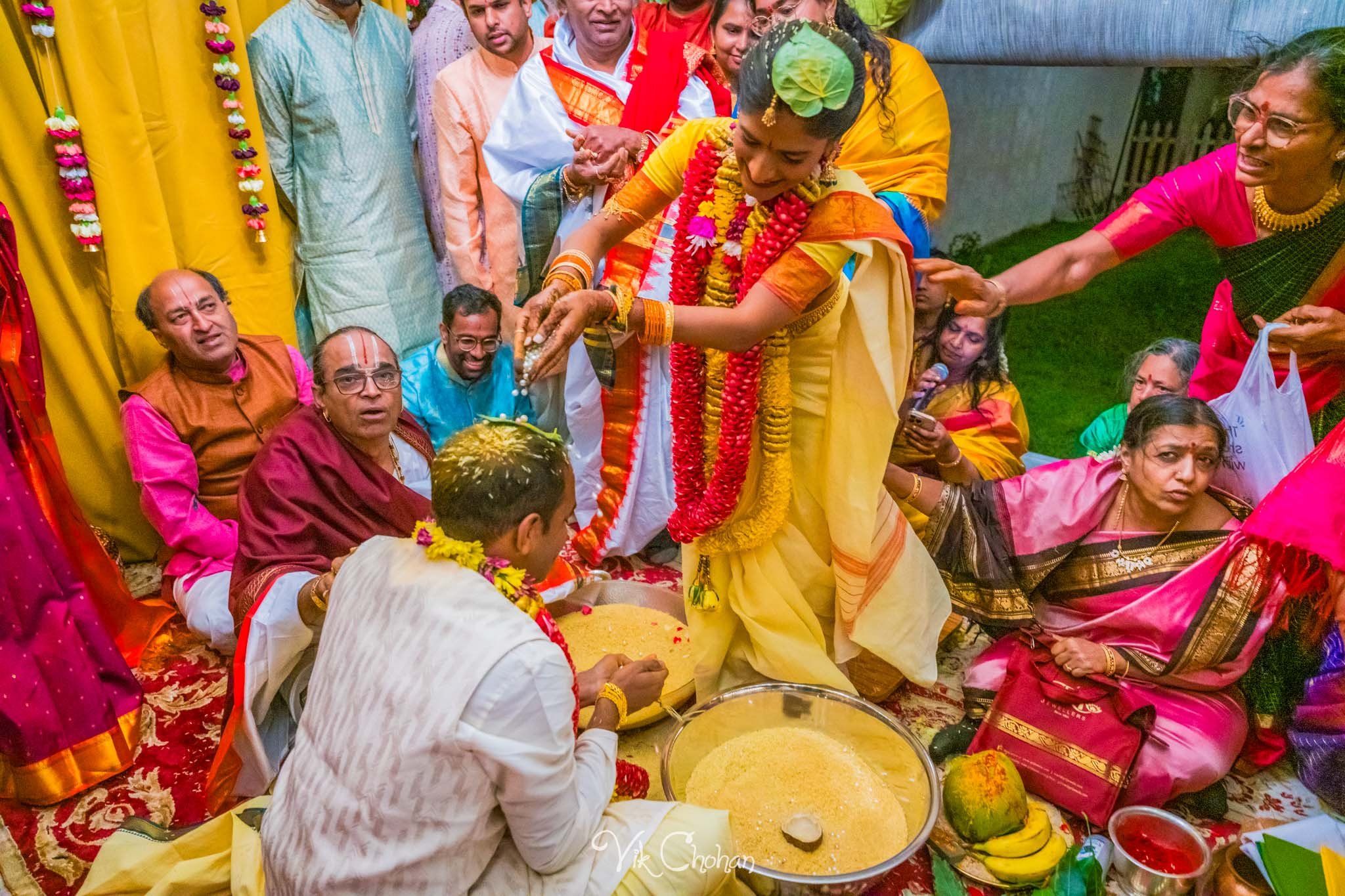 2024-04-04-Subhasree-and-Ravi-South-Indian-Wedding-Celebration-Vik-Chohan-Photography-Photo-Booth-Social-Media-VCP-291.jpg
