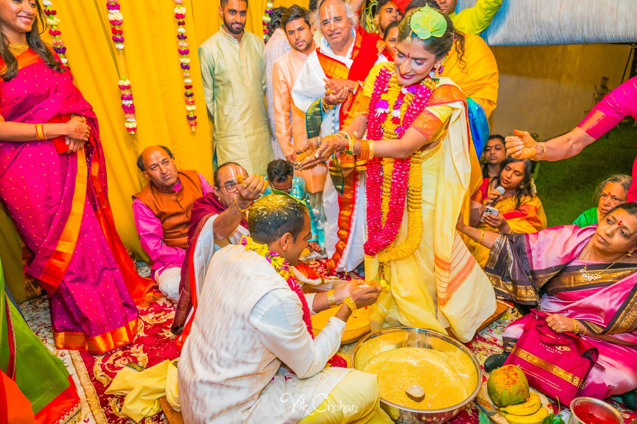 2024-04-04-Subhasree-and-Ravi-South-Indian-Wedding-Celebration-Vik-Chohan-Photography-Photo-Booth-Social-Media-VCP-292.jpg