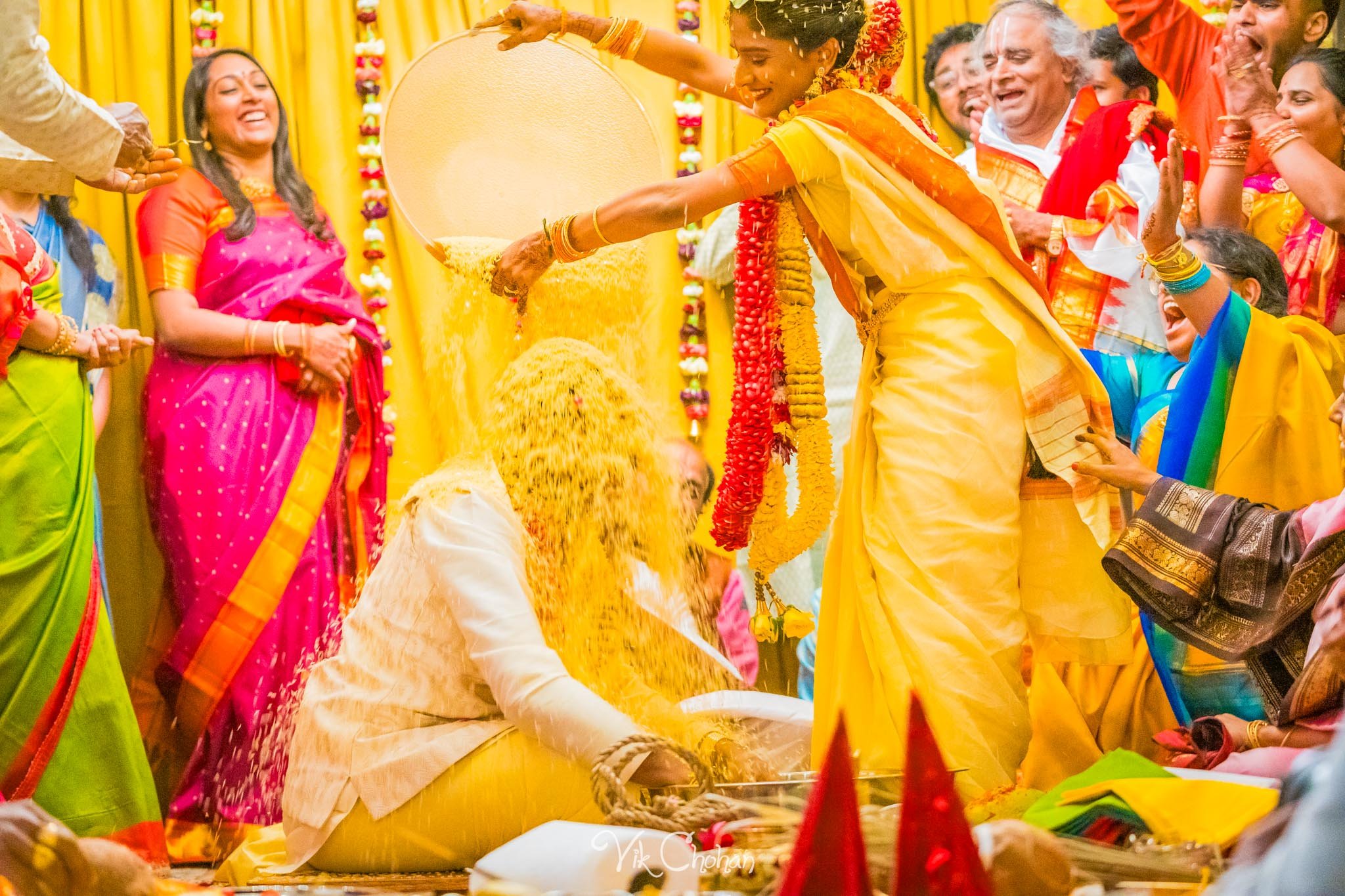 2024-04-04-Subhasree-and-Ravi-South-Indian-Wedding-Celebration-Vik-Chohan-Photography-Photo-Booth-Social-Media-VCP-303.jpg