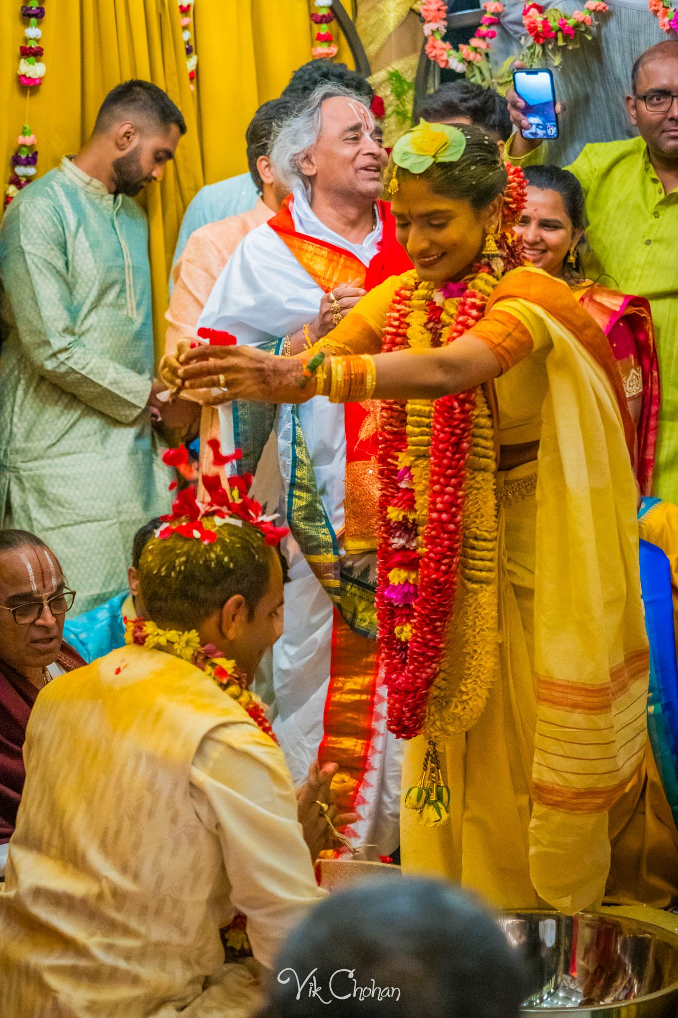 2024-04-04-Subhasree-and-Ravi-South-Indian-Wedding-Celebration-Vik-Chohan-Photography-Photo-Booth-Social-Media-VCP-312.jpg