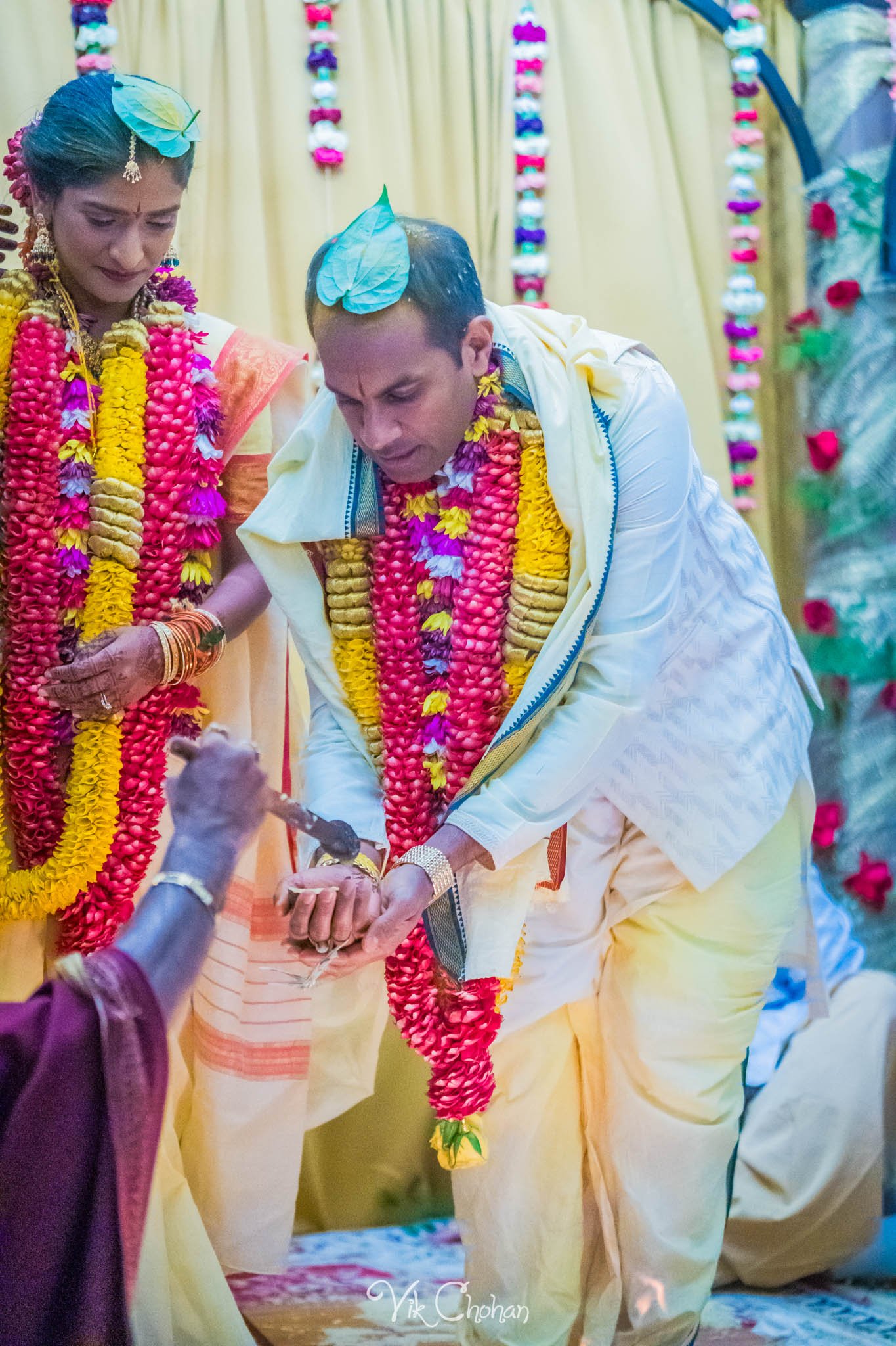 2024-04-04-Subhasree-and-Ravi-South-Indian-Wedding-Celebration-Vik-Chohan-Photography-Photo-Booth-Social-Media-VCP-344.jpg