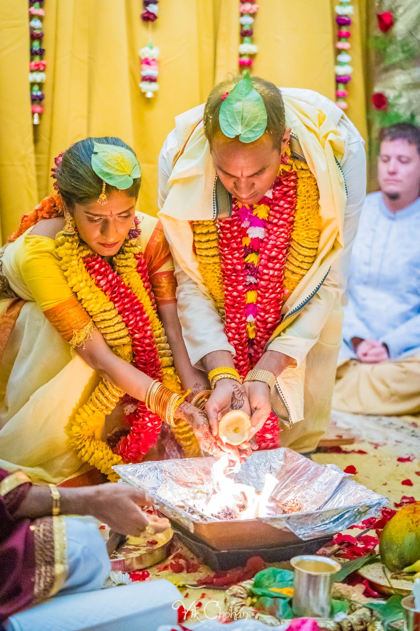 2024-04-04-Subhasree-and-Ravi-South-Indian-Wedding-Celebration-Vik-Chohan-Photography-Photo-Booth-Social-Media-VCP-345.jpg