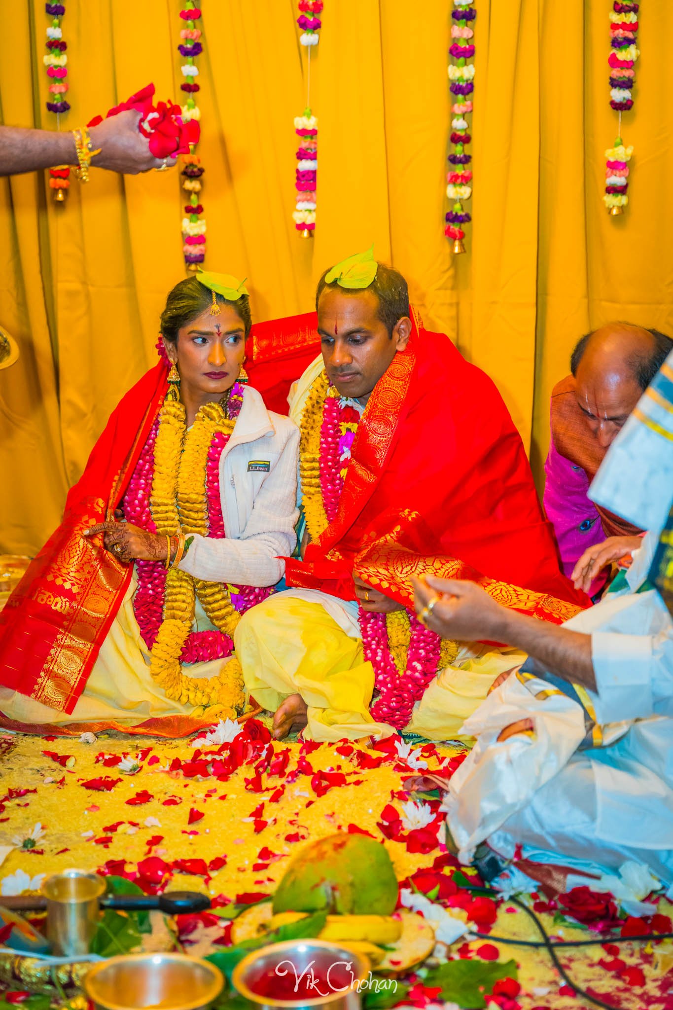 2024-04-04-Subhasree-and-Ravi-South-Indian-Wedding-Celebration-Vik-Chohan-Photography-Photo-Booth-Social-Media-VCP-375.jpg
