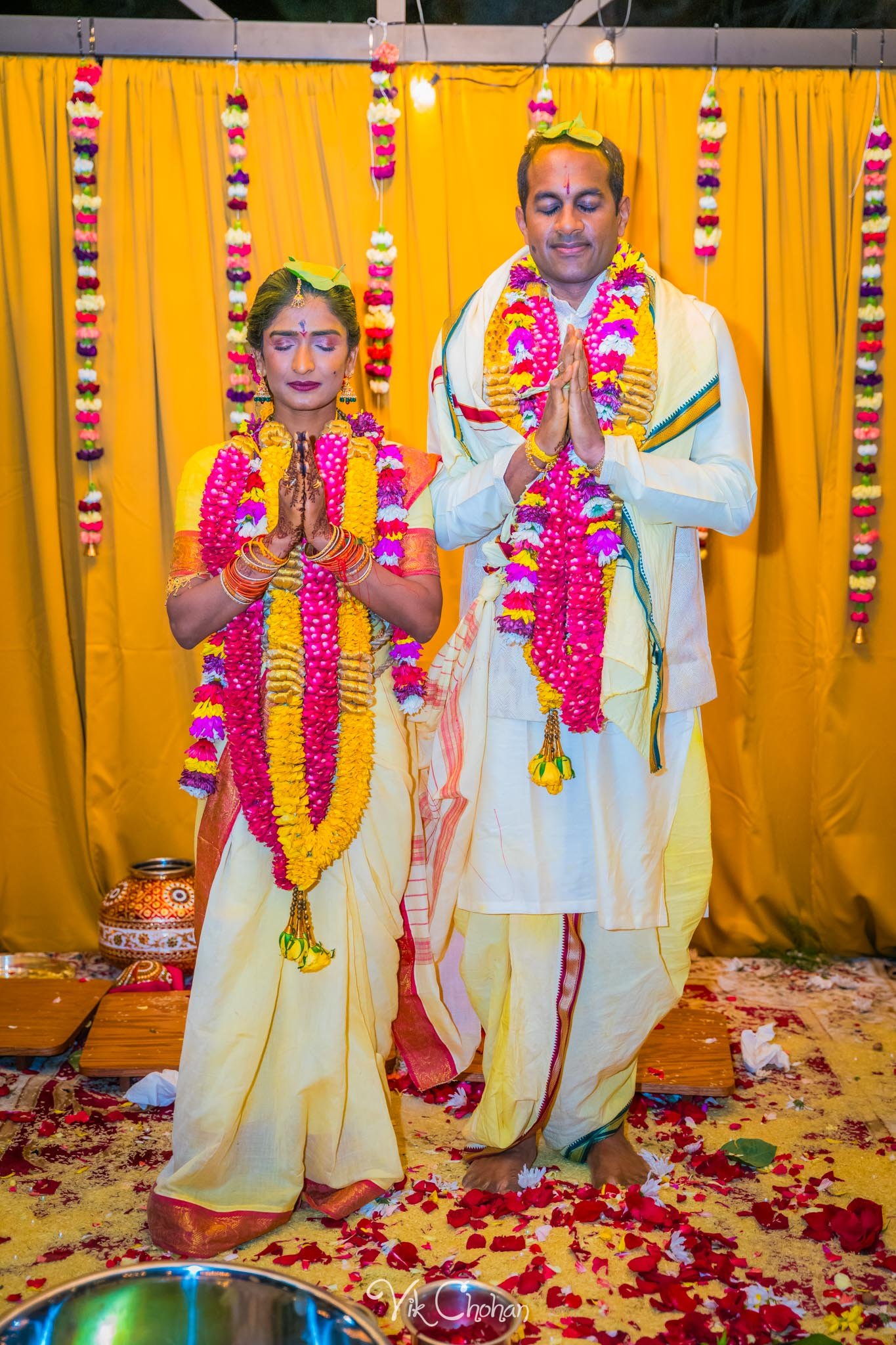 2024-04-04-Subhasree-and-Ravi-South-Indian-Wedding-Celebration-Vik-Chohan-Photography-Photo-Booth-Social-Media-VCP-387.jpg