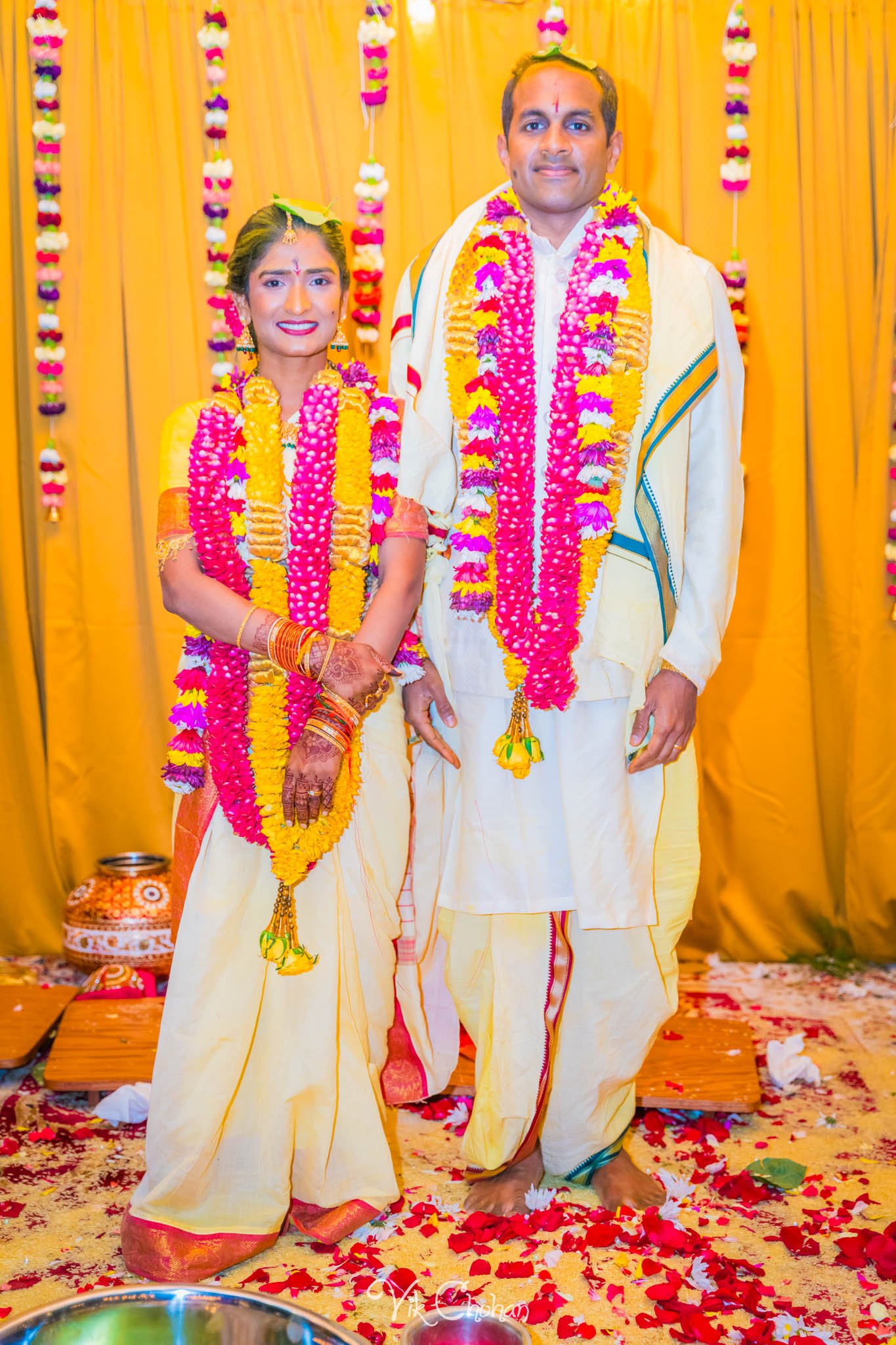2024-04-04-Subhasree-and-Ravi-South-Indian-Wedding-Celebration-Vik-Chohan-Photography-Photo-Booth-Social-Media-VCP-388.jpg