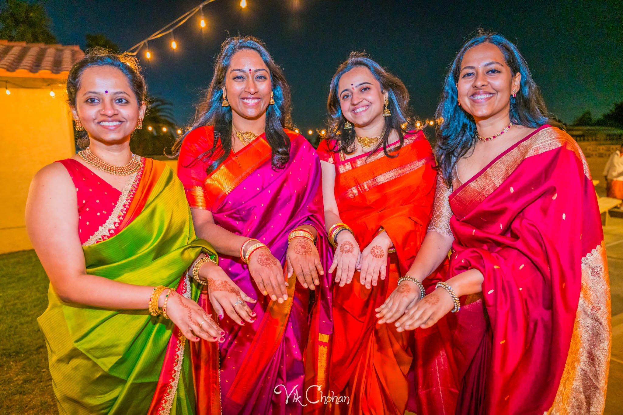 2024-04-04-Subhasree-and-Ravi-South-Indian-Wedding-Celebration-Vik-Chohan-Photography-Photo-Booth-Social-Media-VCP-398.jpg