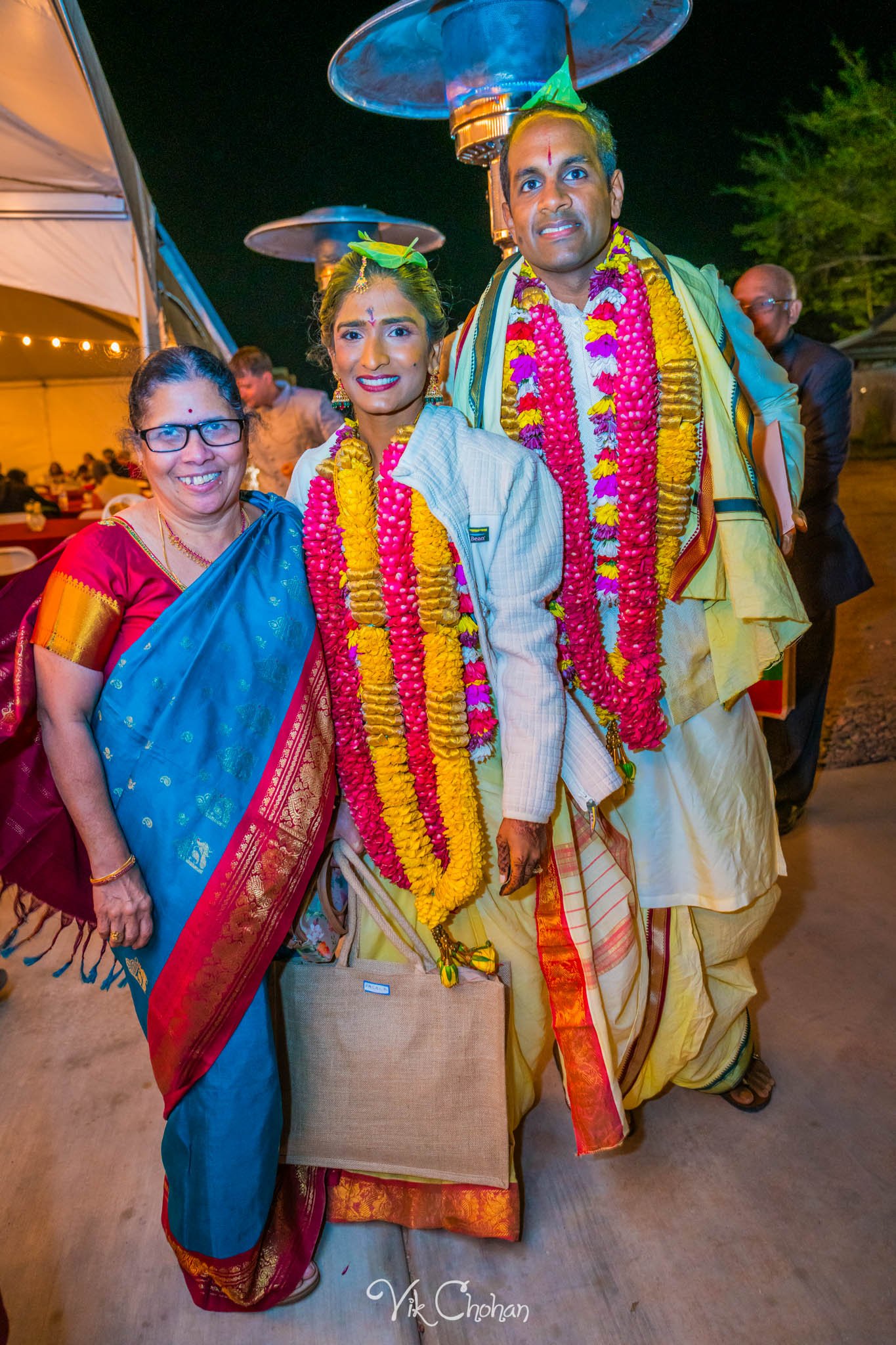 2024-04-04-Subhasree-and-Ravi-South-Indian-Wedding-Celebration-Vik-Chohan-Photography-Photo-Booth-Social-Media-VCP-409.jpg