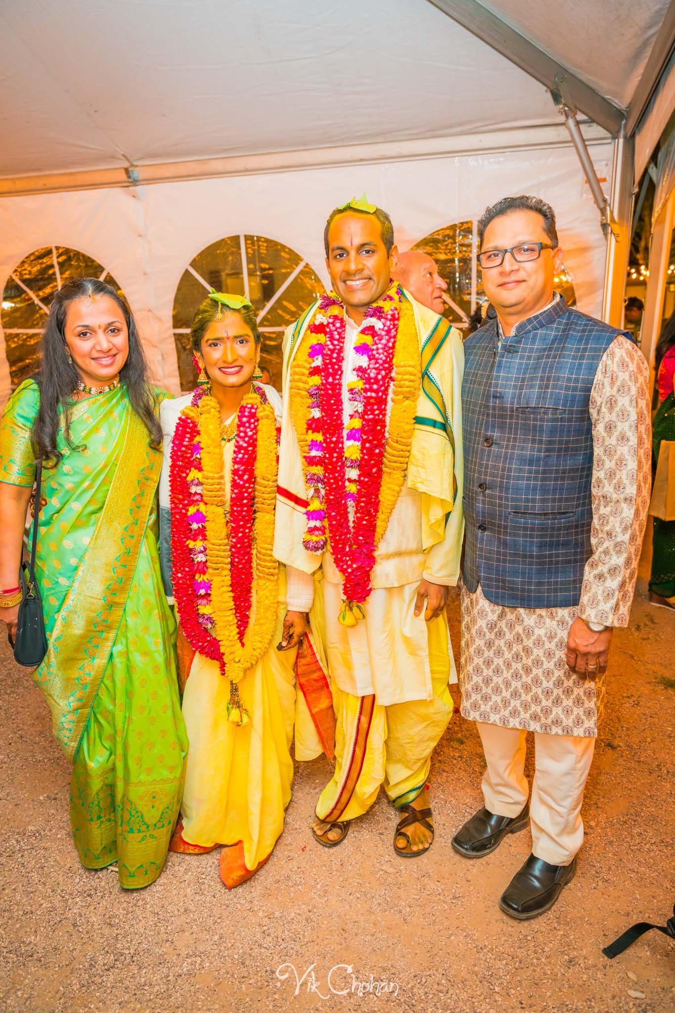 2024-04-04-Subhasree-and-Ravi-South-Indian-Wedding-Celebration-Vik-Chohan-Photography-Photo-Booth-Social-Media-VCP-418.jpg