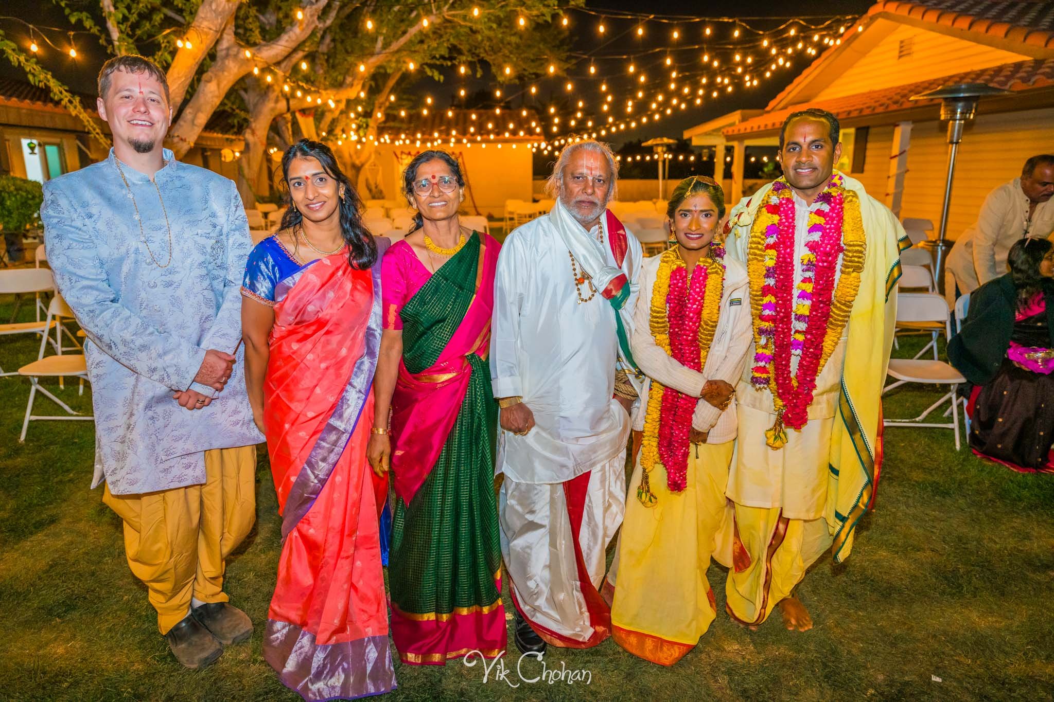 2024-04-04-Subhasree-and-Ravi-South-Indian-Wedding-Celebration-Vik-Chohan-Photography-Photo-Booth-Social-Media-VCP-445.jpg