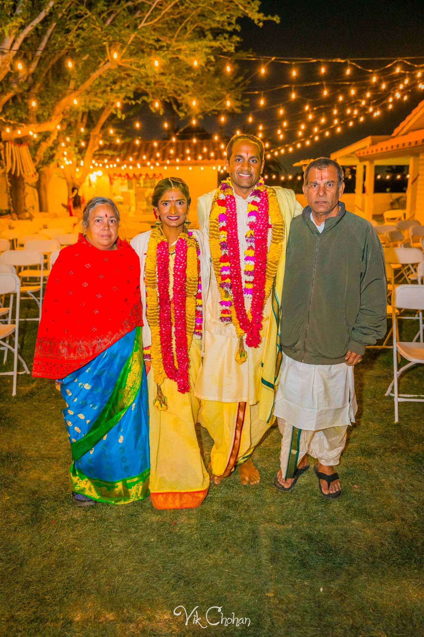 2024-04-04-Subhasree-and-Ravi-South-Indian-Wedding-Celebration-Vik-Chohan-Photography-Photo-Booth-Social-Media-VCP-457.jpg