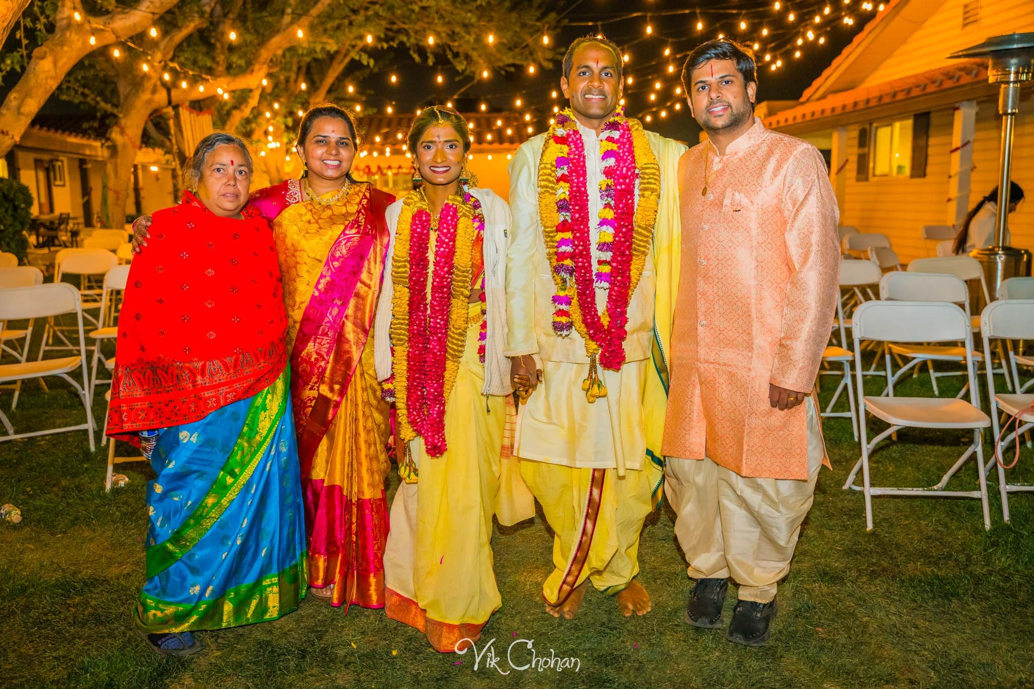 2024-04-04-Subhasree-and-Ravi-South-Indian-Wedding-Celebration-Vik-Chohan-Photography-Photo-Booth-Social-Media-VCP-458.jpg