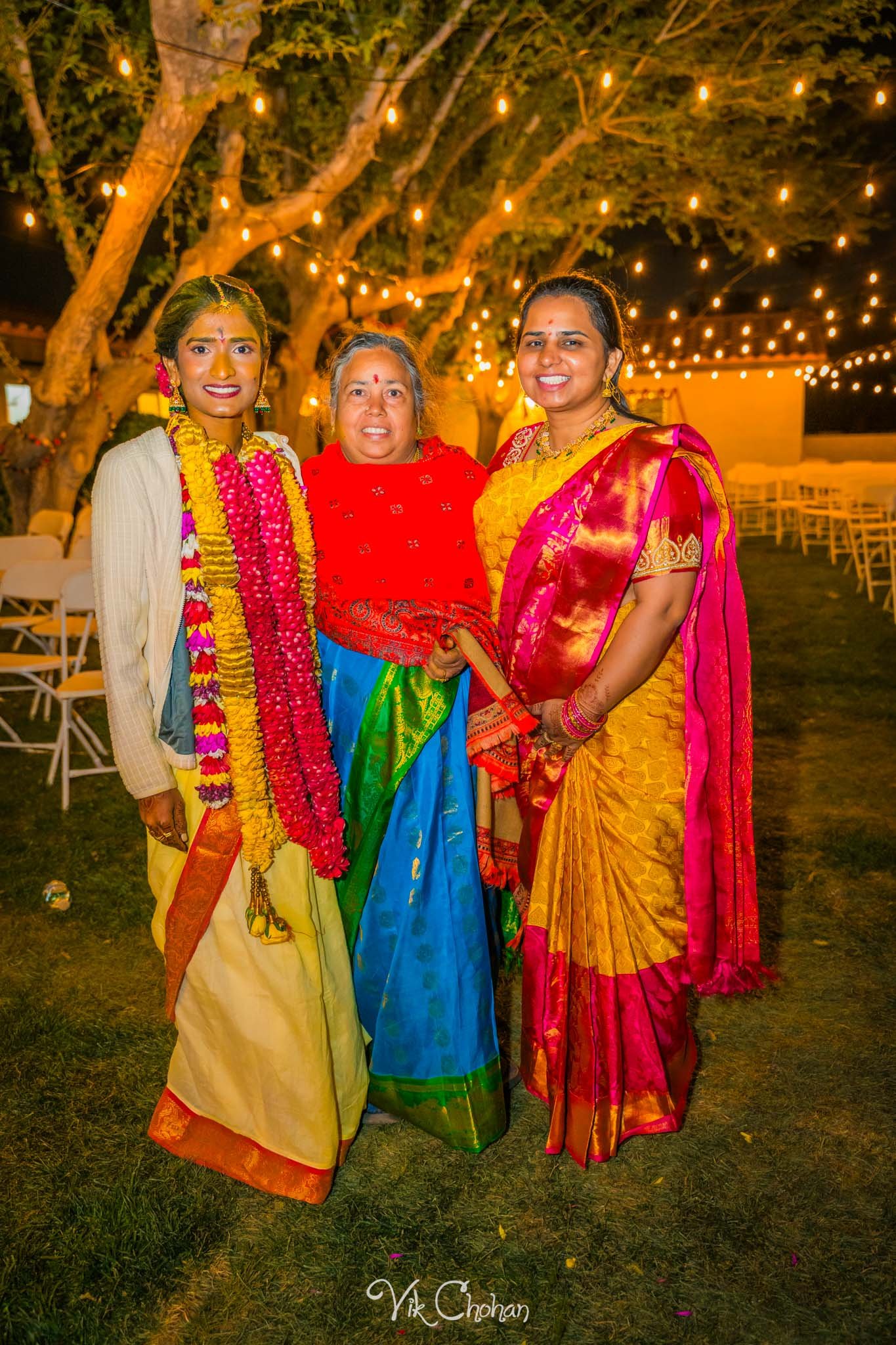 2024-04-04-Subhasree-and-Ravi-South-Indian-Wedding-Celebration-Vik-Chohan-Photography-Photo-Booth-Social-Media-VCP-460.jpg