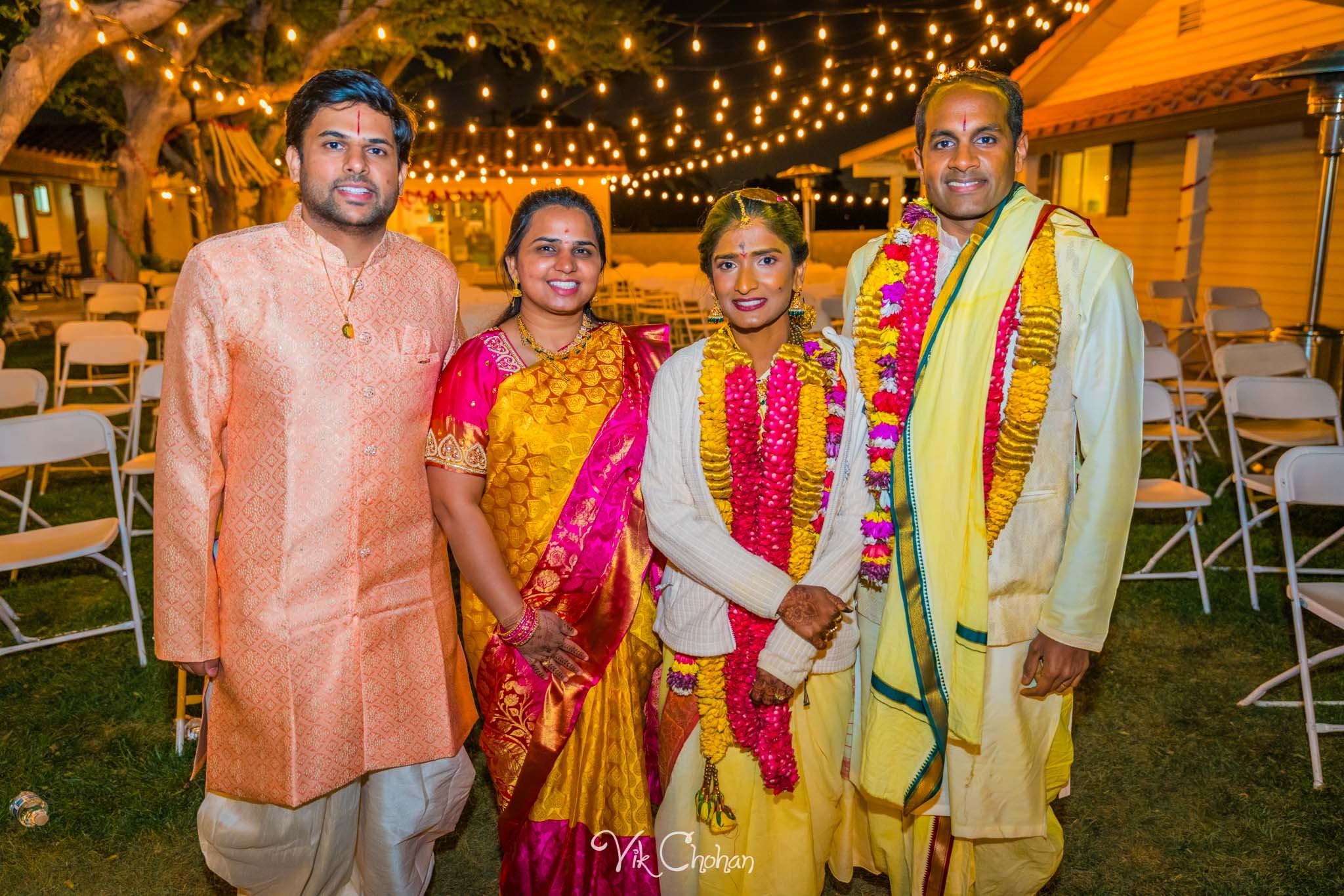 2024-04-04-Subhasree-and-Ravi-South-Indian-Wedding-Celebration-Vik-Chohan-Photography-Photo-Booth-Social-Media-VCP-462.jpg