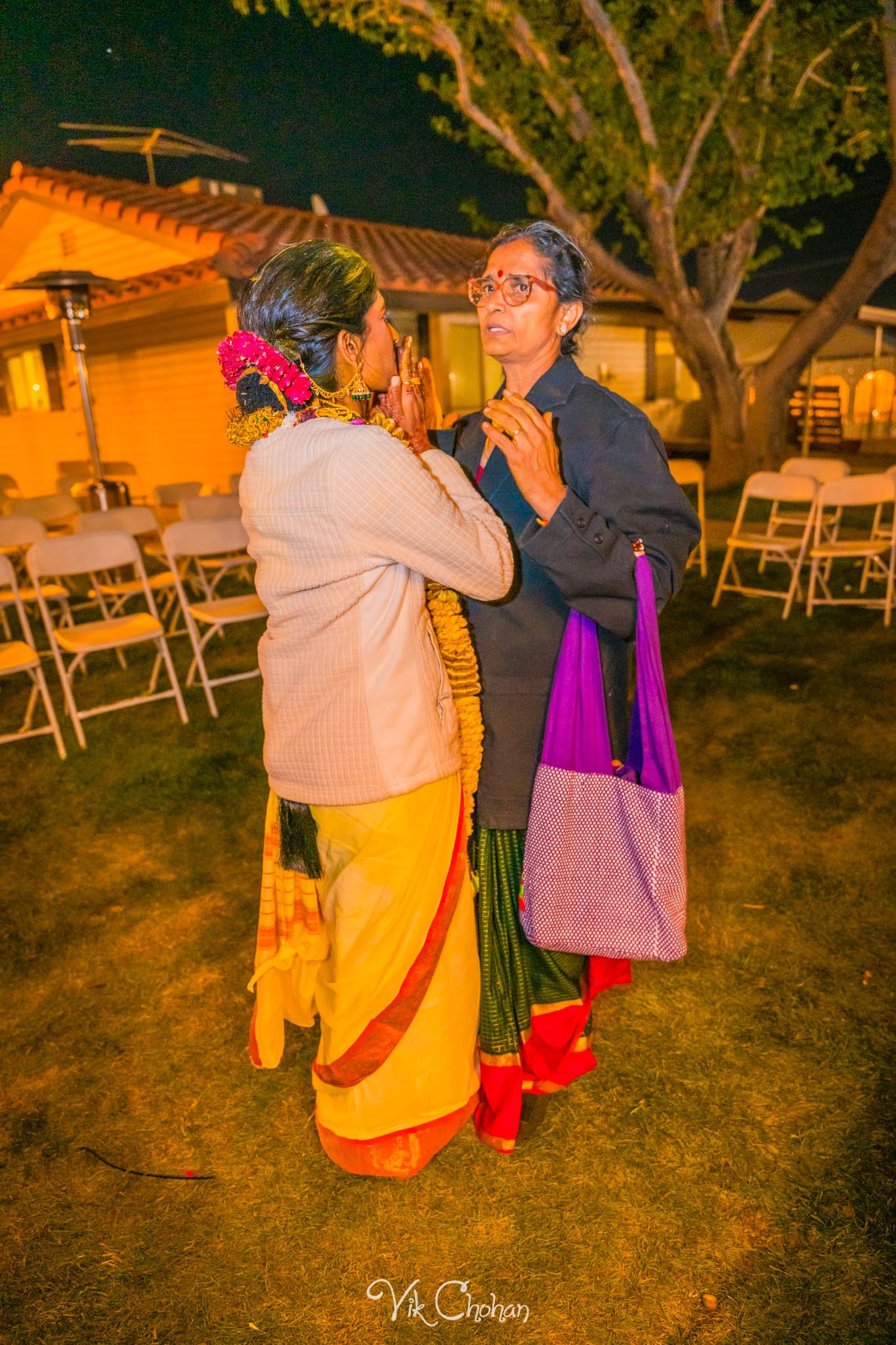2024-04-04-Subhasree-and-Ravi-South-Indian-Wedding-Celebration-Vik-Chohan-Photography-Photo-Booth-Social-Media-VCP-480.jpg