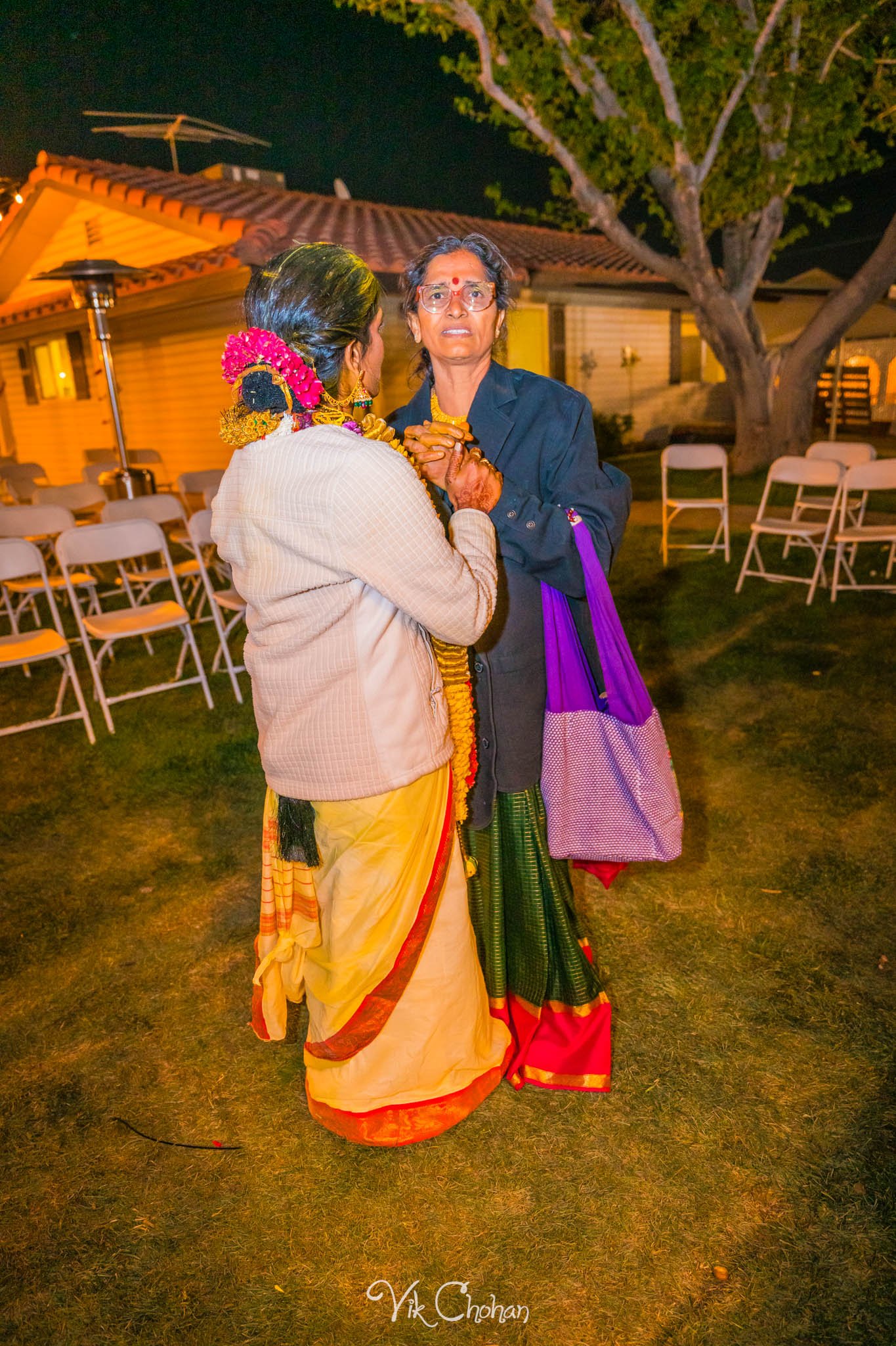 2024-04-04-Subhasree-and-Ravi-South-Indian-Wedding-Celebration-Vik-Chohan-Photography-Photo-Booth-Social-Media-VCP-482.jpg