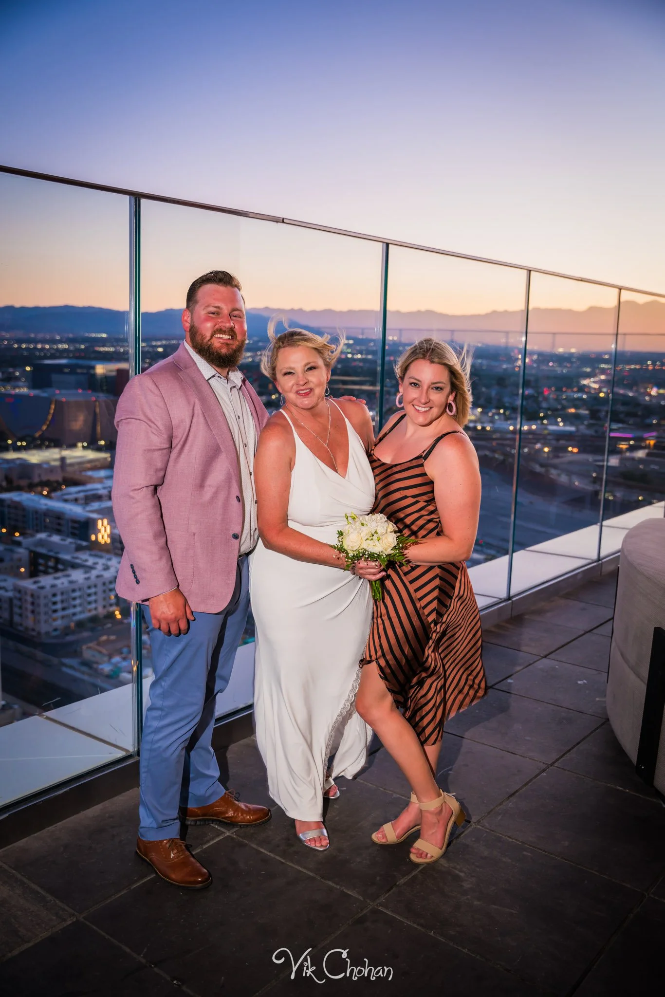 2024-05-31-Sherri-and-Jeff-Surprise-Wedding-Las-Vegas-Circa-Legacy-Club-May-31st-2024-Vik-Chohan-Photography-Photo-Booth-Social-Media-VCP-113.jpg