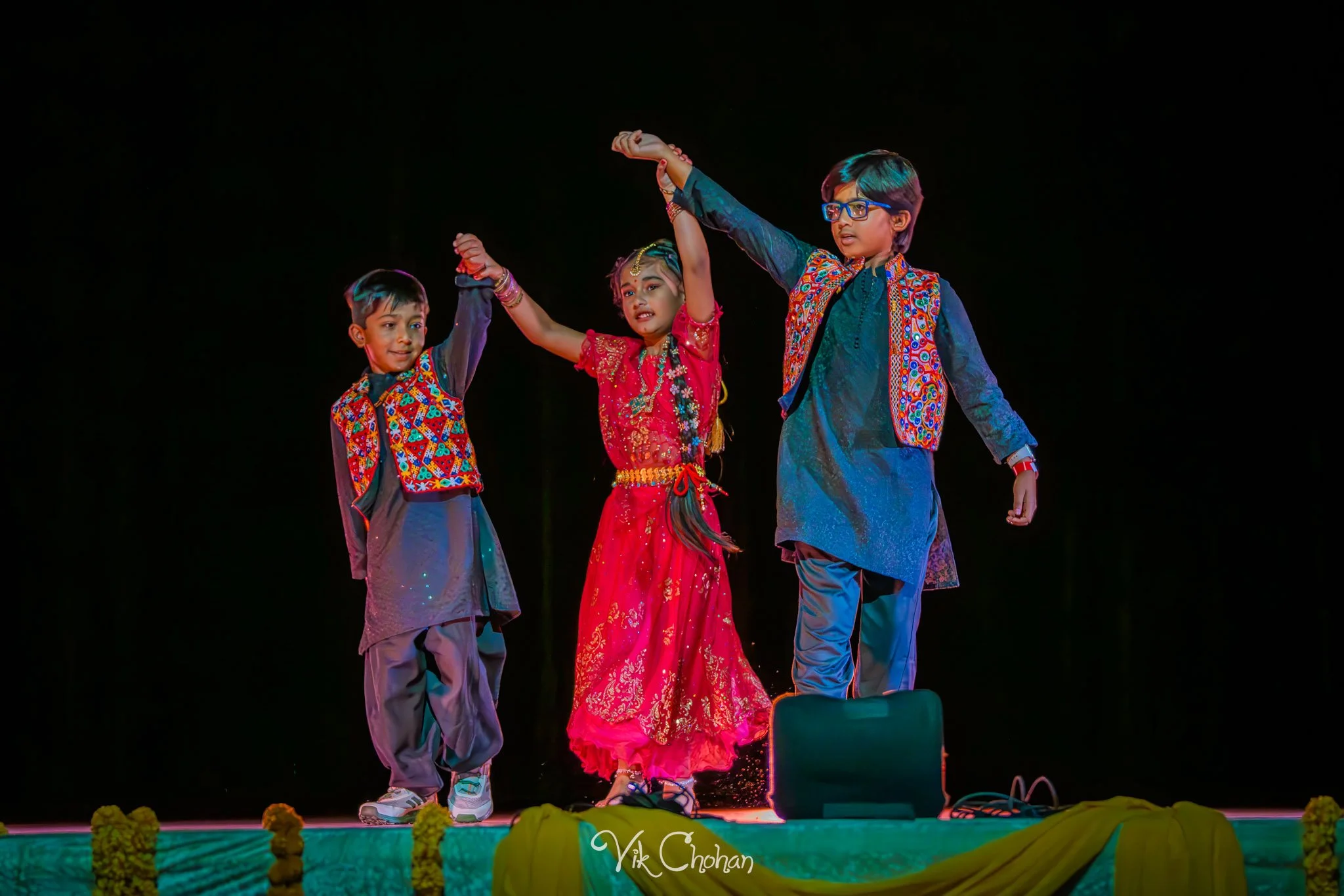 2024-11-02-FOILV-Friends-Of-India-LV-Diwali-Celebration-Vik-Chohan-Photography-056.jpg