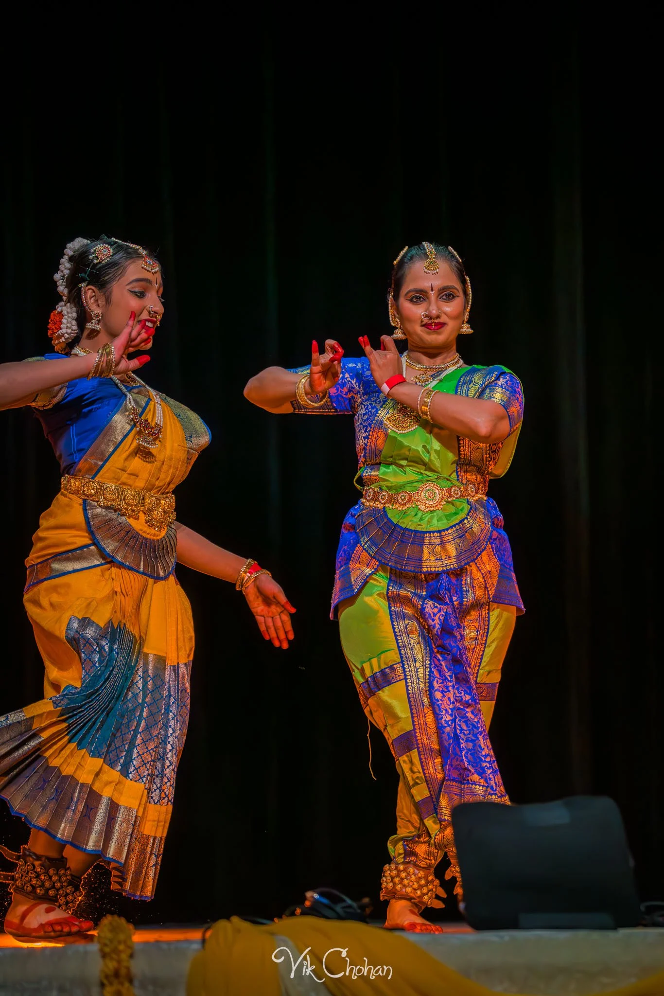 2024-11-02-FOILV-Friends-Of-India-LV-Diwali-Celebration-Vik-Chohan-Photography-093.jpg