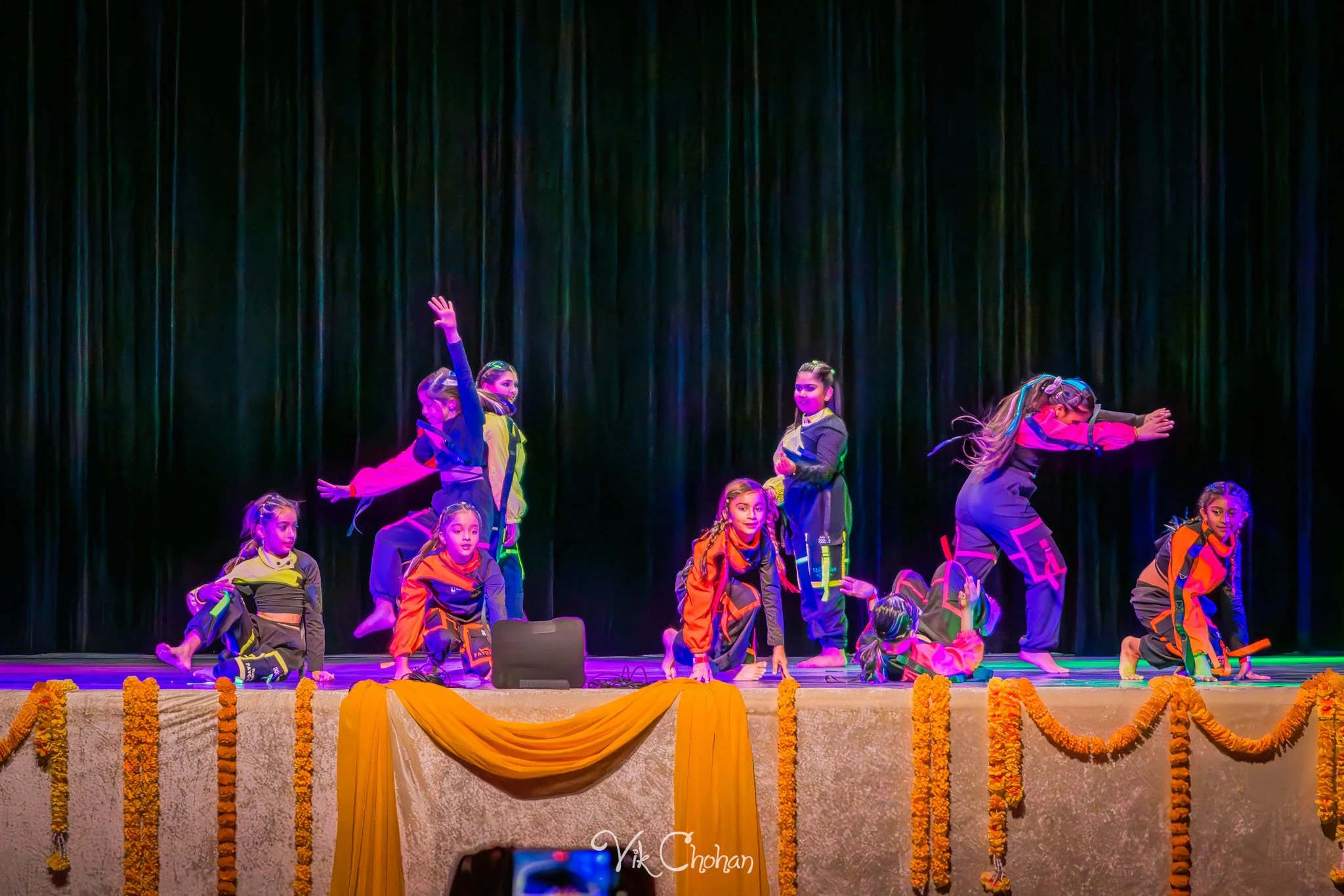 2024-11-02-FOILV-Friends-Of-India-LV-Diwali-Celebration-Vik-Chohan-Photography-138.jpg