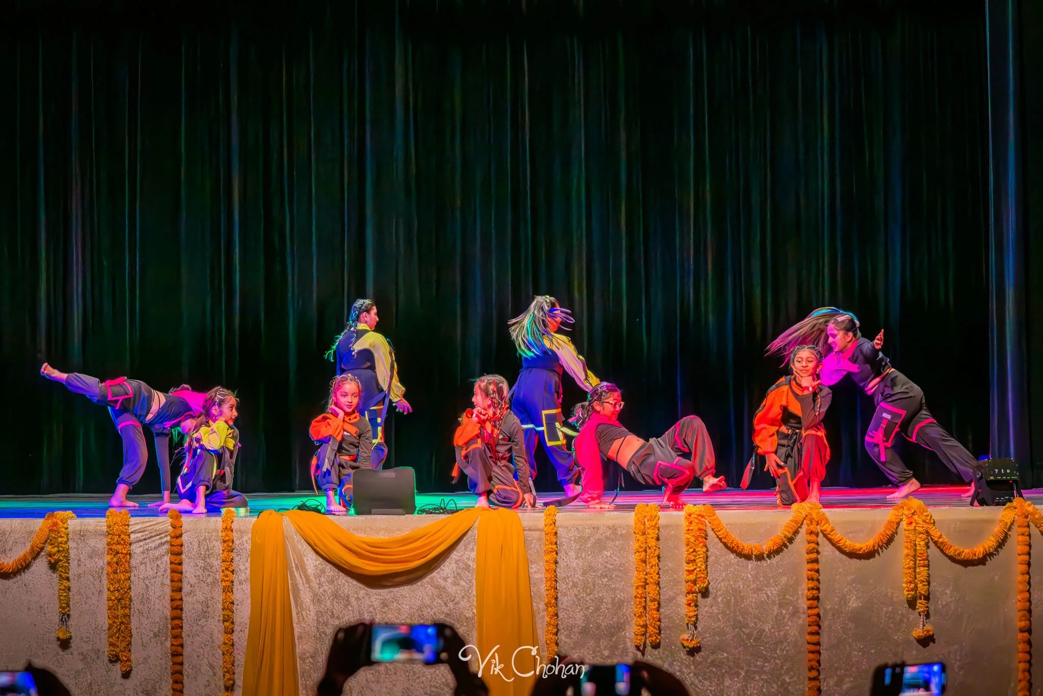 2024-11-02-FOILV-Friends-Of-India-LV-Diwali-Celebration-Vik-Chohan-Photography-140.jpg