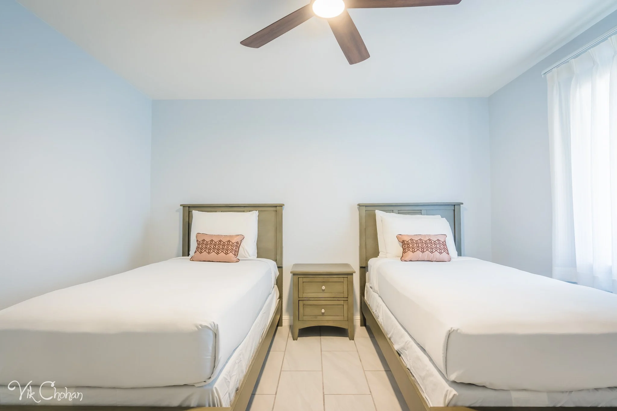 2023-01-24-Rio-Del-Sol-Inn-1111-Pashard-St-Needles-CA-Commercial-Real-Estate-Photography-Vik-Chohan-Photography-Photo-Booth-Social-Media-VCP-129.jpg