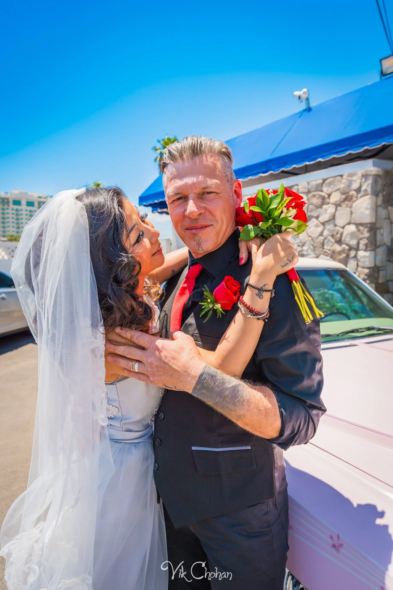 2025-05-25-Paige-and-Scott-Las-Vegas-Graceland-Wedding-Photography-Vik-Chohan-Photography-Photo-Booth-Social-Media-VCP-006.jpg