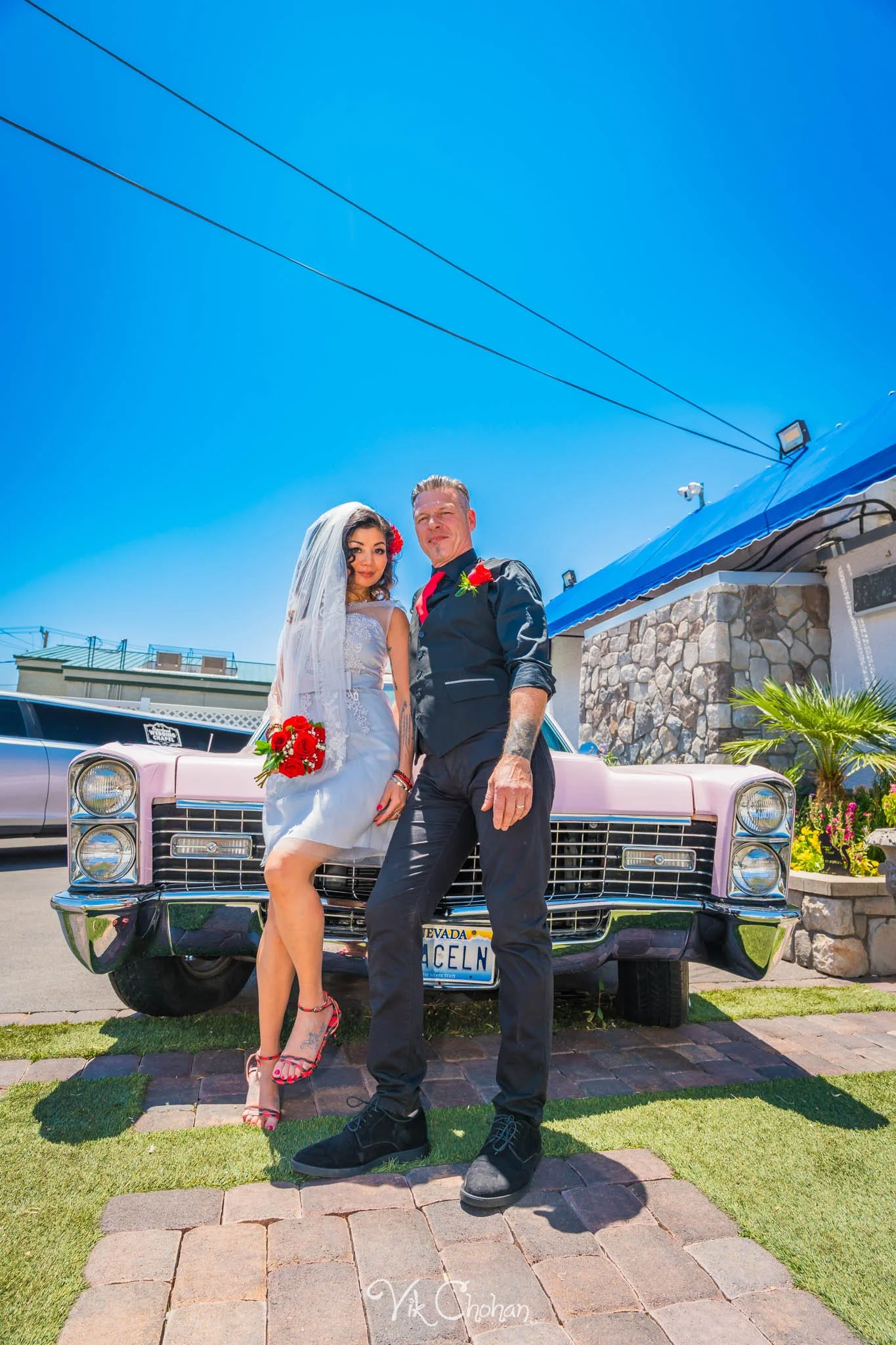 2025-05-25-Paige-and-Scott-Las-Vegas-Graceland-Wedding-Photography-Vik-Chohan-Photography-Photo-Booth-Social-Media-VCP-025.jpg