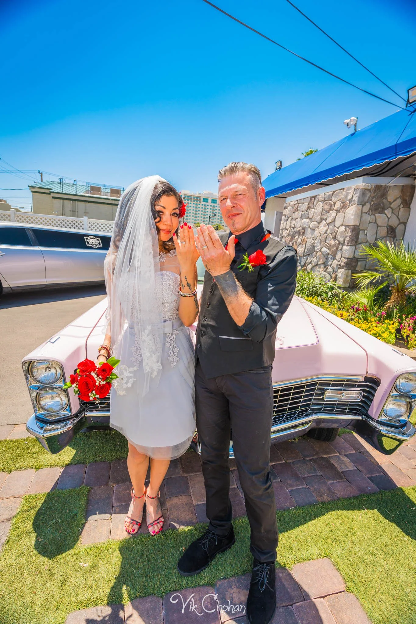 2025-05-25-Paige-and-Scott-Las-Vegas-Graceland-Wedding-Photography-Vik-Chohan-Photography-Photo-Booth-Social-Media-VCP-028.jpg