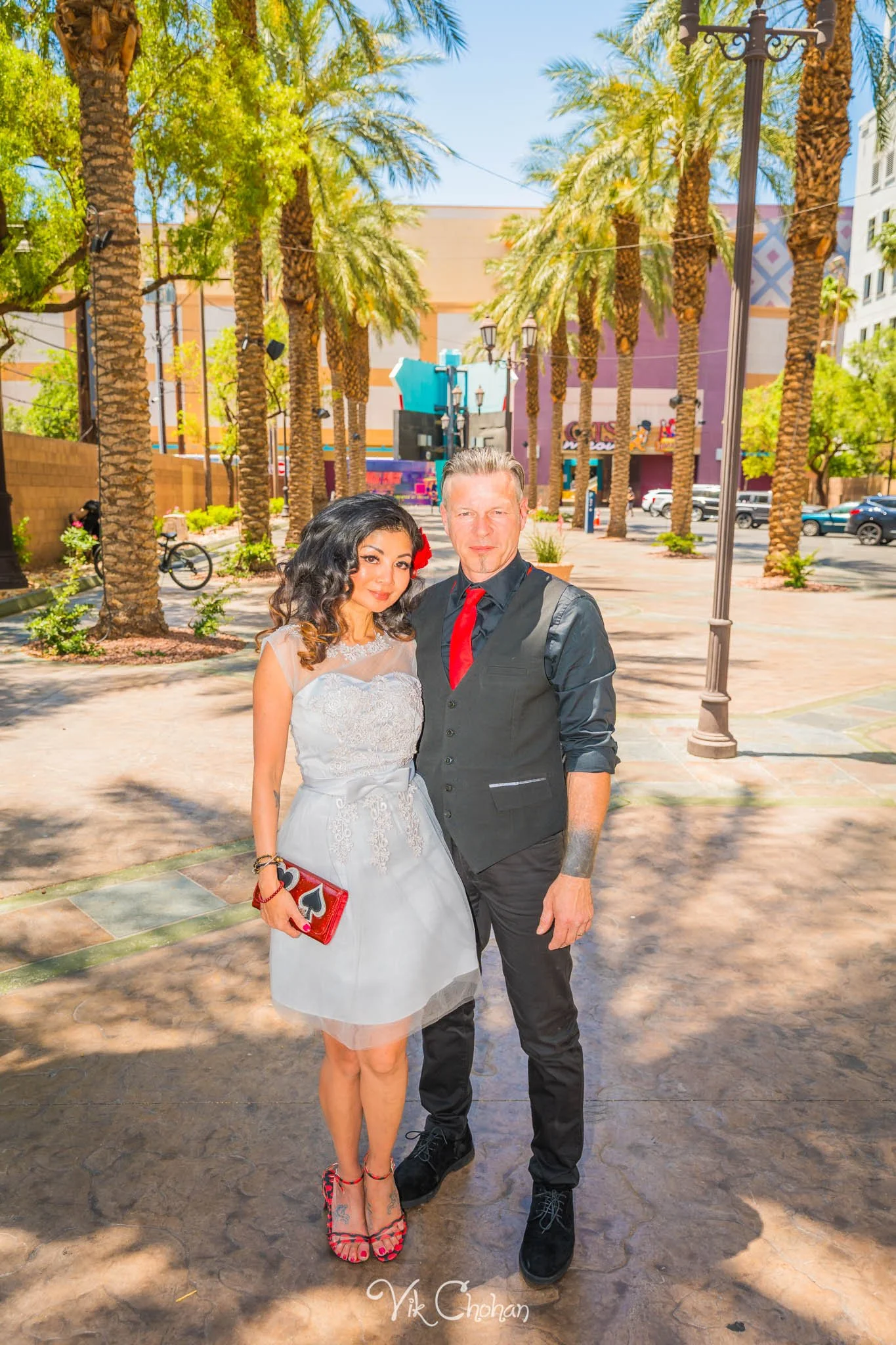 2025-05-25-Paige-and-Scott-Las-Vegas-Graceland-Wedding-Photography-Vik-Chohan-Photography-Photo-Booth-Social-Media-VCP-061.jpg