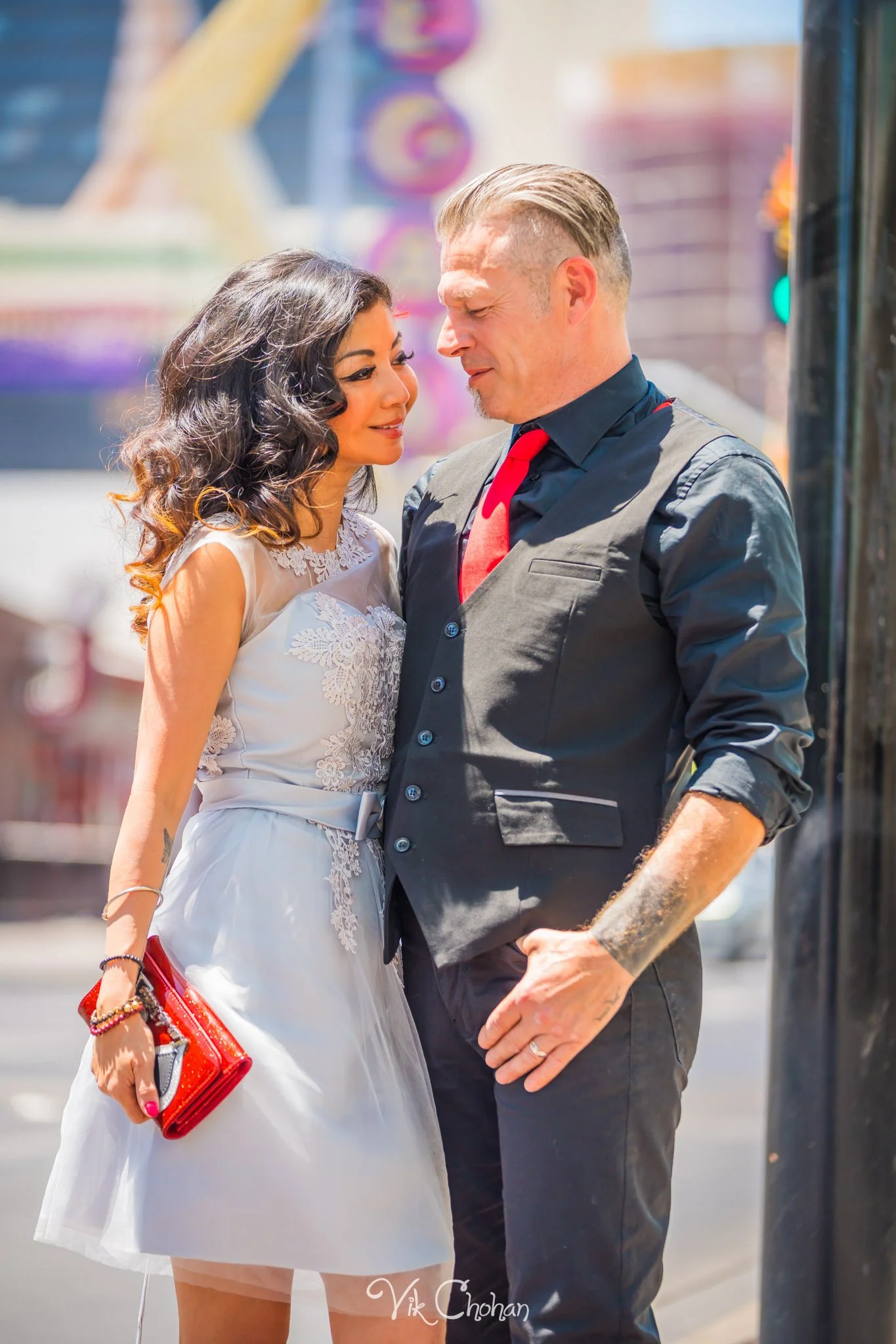 2025-05-25-Paige-and-Scott-Las-Vegas-Graceland-Wedding-Photography-Vik-Chohan-Photography-Photo-Booth-Social-Media-VCP-085.jpg