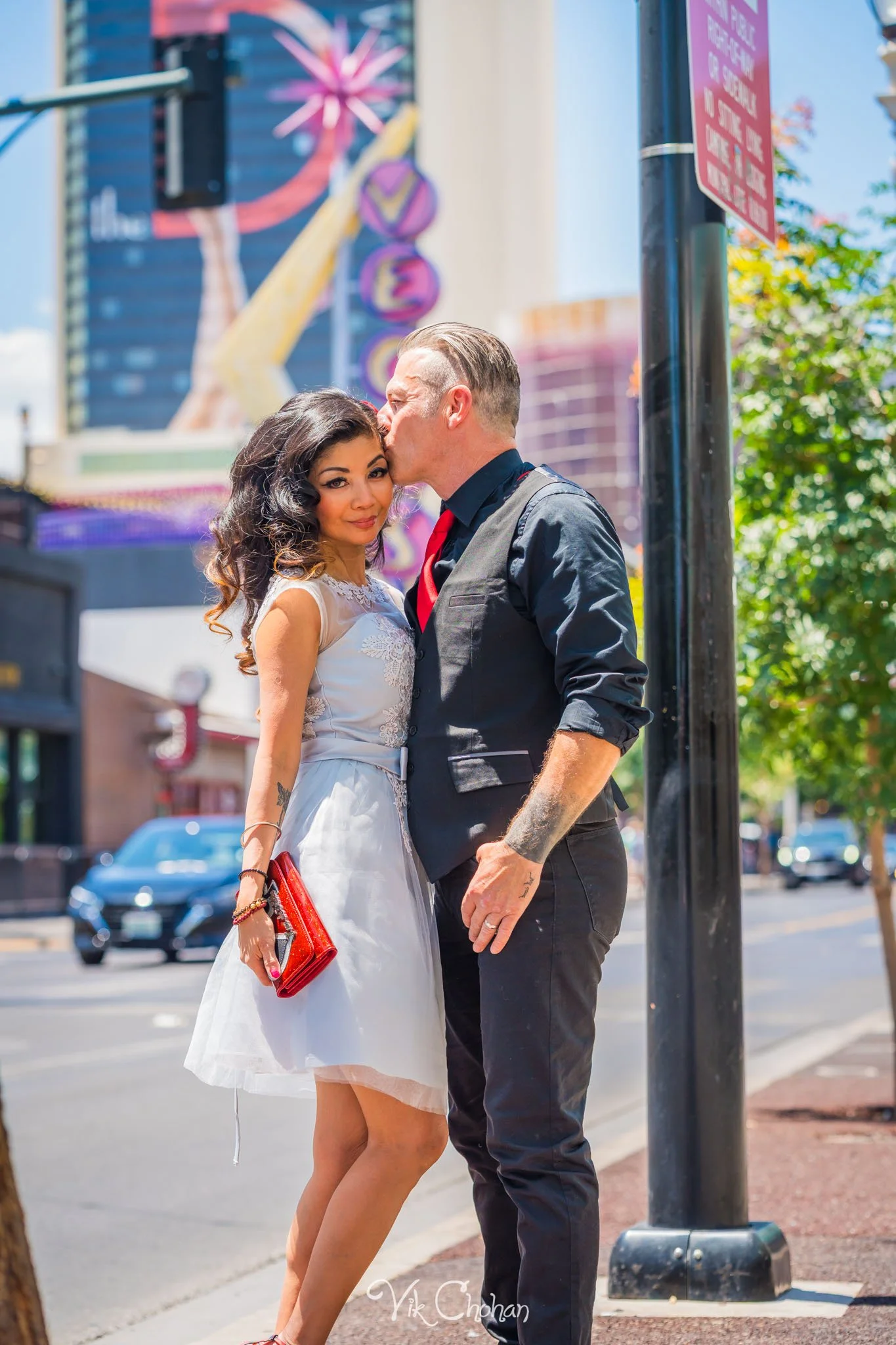 2025-05-25-Paige-and-Scott-Las-Vegas-Graceland-Wedding-Photography-Vik-Chohan-Photography-Photo-Booth-Social-Media-VCP-086.jpg