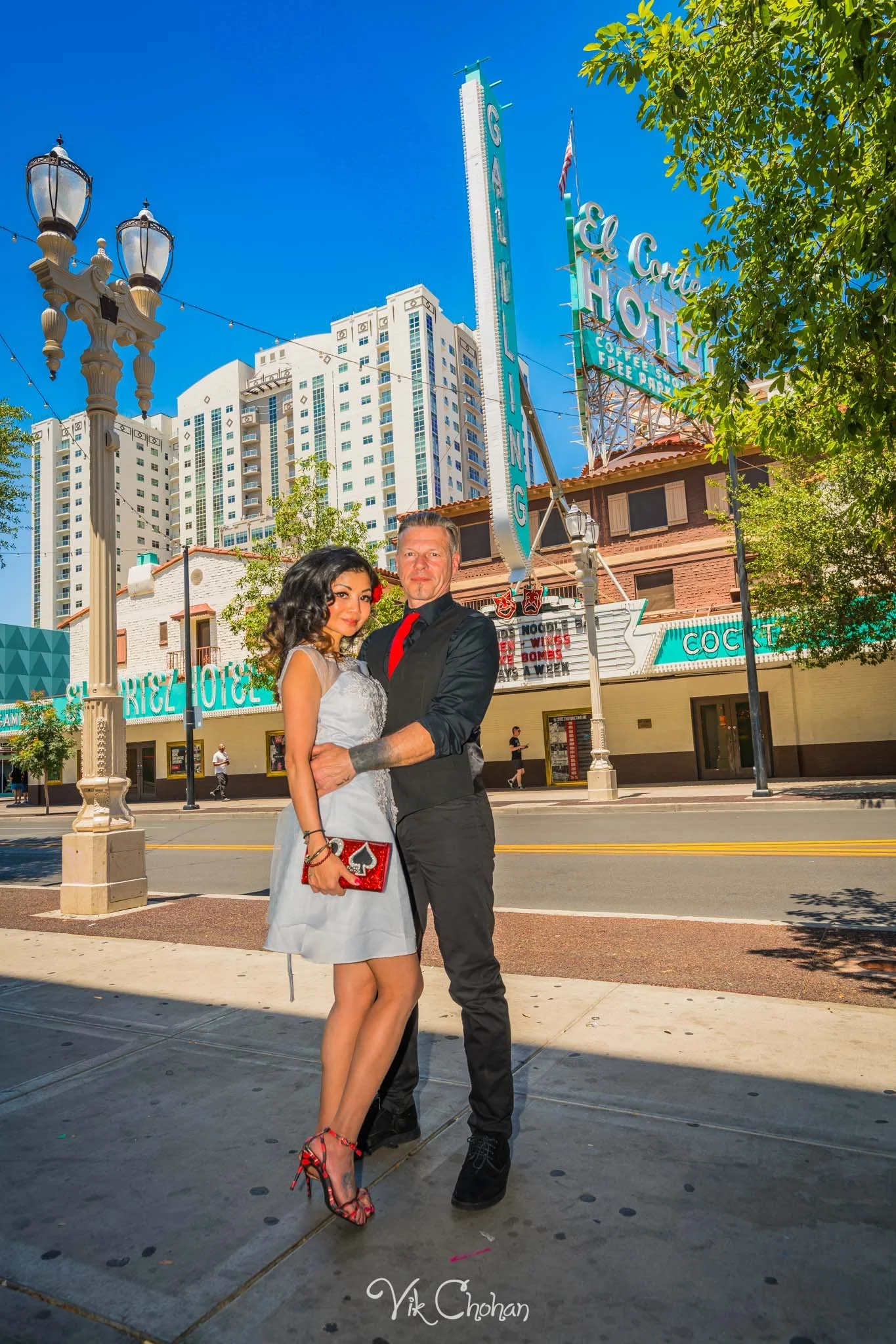 2025-05-25-Paige-and-Scott-Las-Vegas-Graceland-Wedding-Photography-Vik-Chohan-Photography-Photo-Booth-Social-Media-VCP-099.jpg