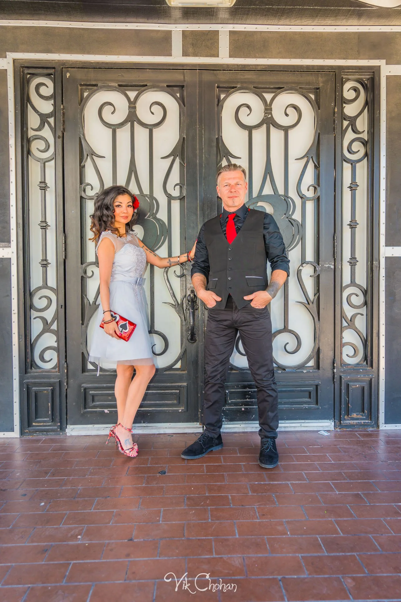2025-05-25-Paige-and-Scott-Las-Vegas-Graceland-Wedding-Photography-Vik-Chohan-Photography-Photo-Booth-Social-Media-VCP-115.jpg