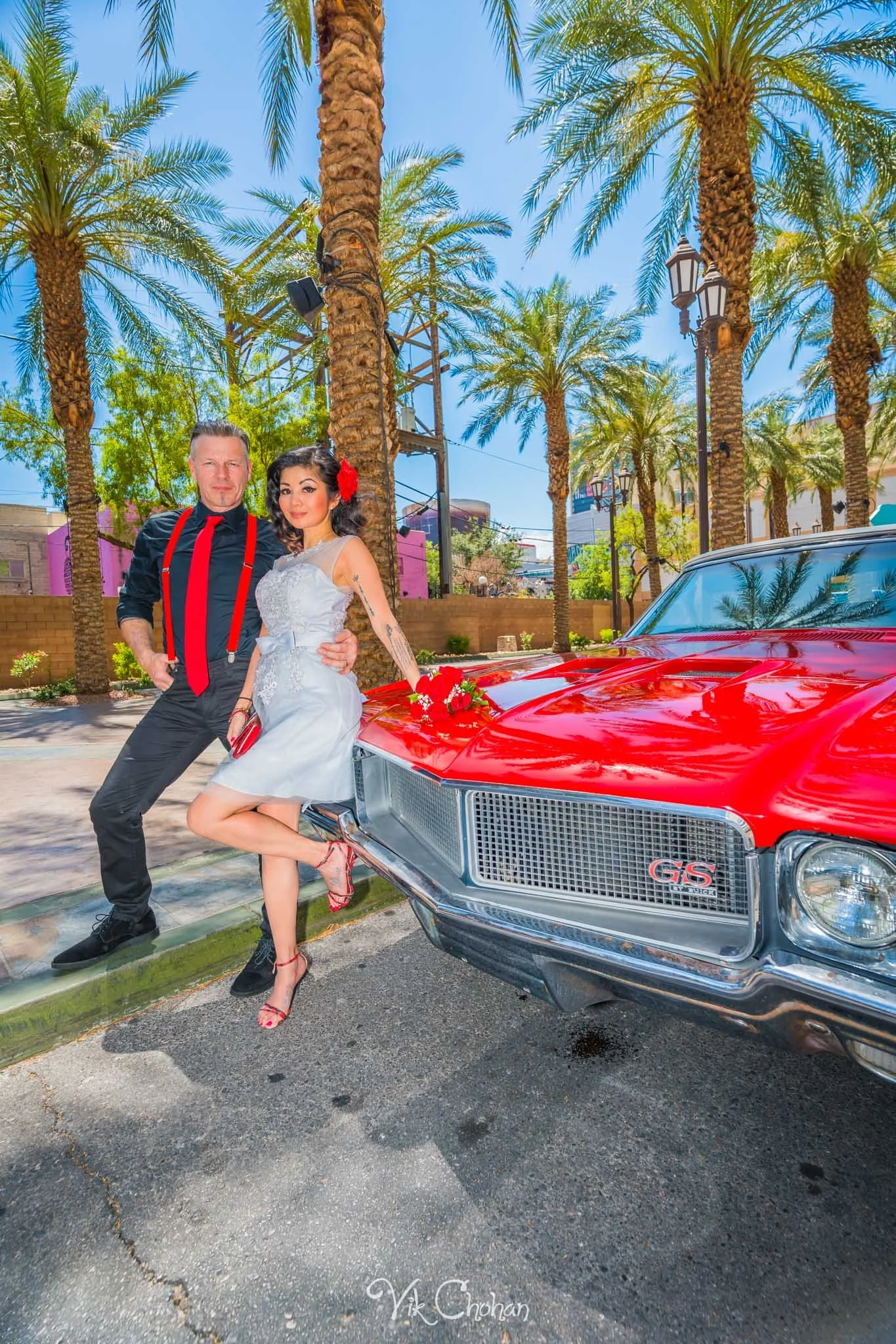 2025-05-25-Paige-and-Scott-Las-Vegas-Graceland-Wedding-Photography-Vik-Chohan-Photography-Photo-Booth-Social-Media-VCP-144.jpg