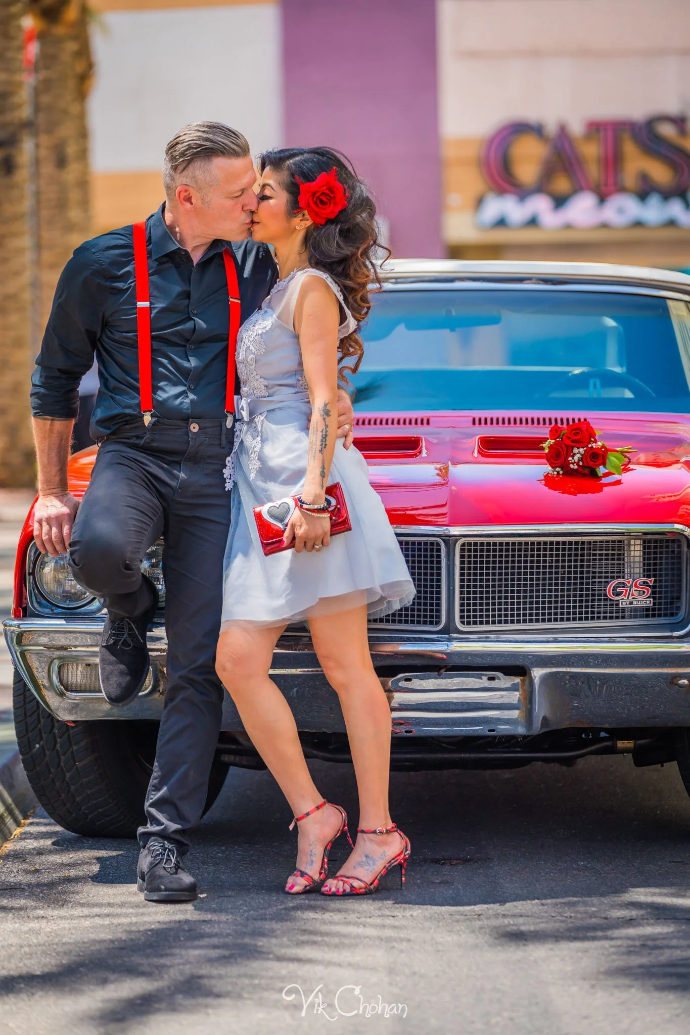 2025-05-25-Paige-and-Scott-Las-Vegas-Graceland-Wedding-Photography-Vik-Chohan-Photography-Photo-Booth-Social-Media-VCP-153.jpg