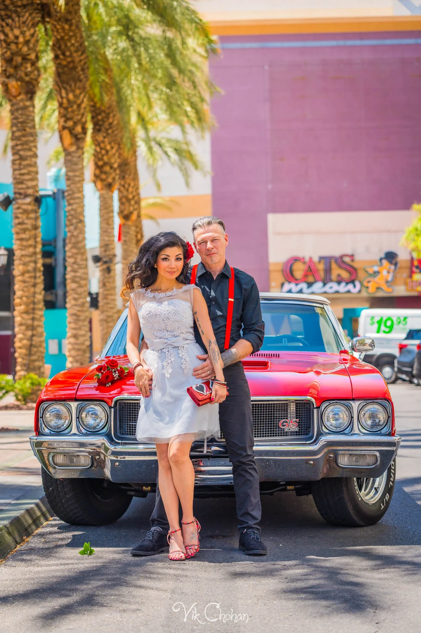 2025-05-25-Paige-and-Scott-Las-Vegas-Graceland-Wedding-Photography-Vik-Chohan-Photography-Photo-Booth-Social-Media-VCP-155.jpg